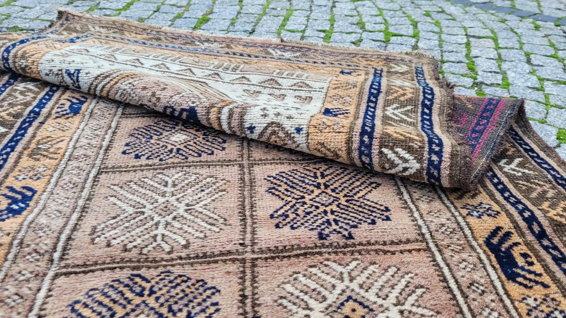 Dywan Beluch, 88x142 cm, beżowy, wełna, Afganistan, pocz. XX w. - 87330