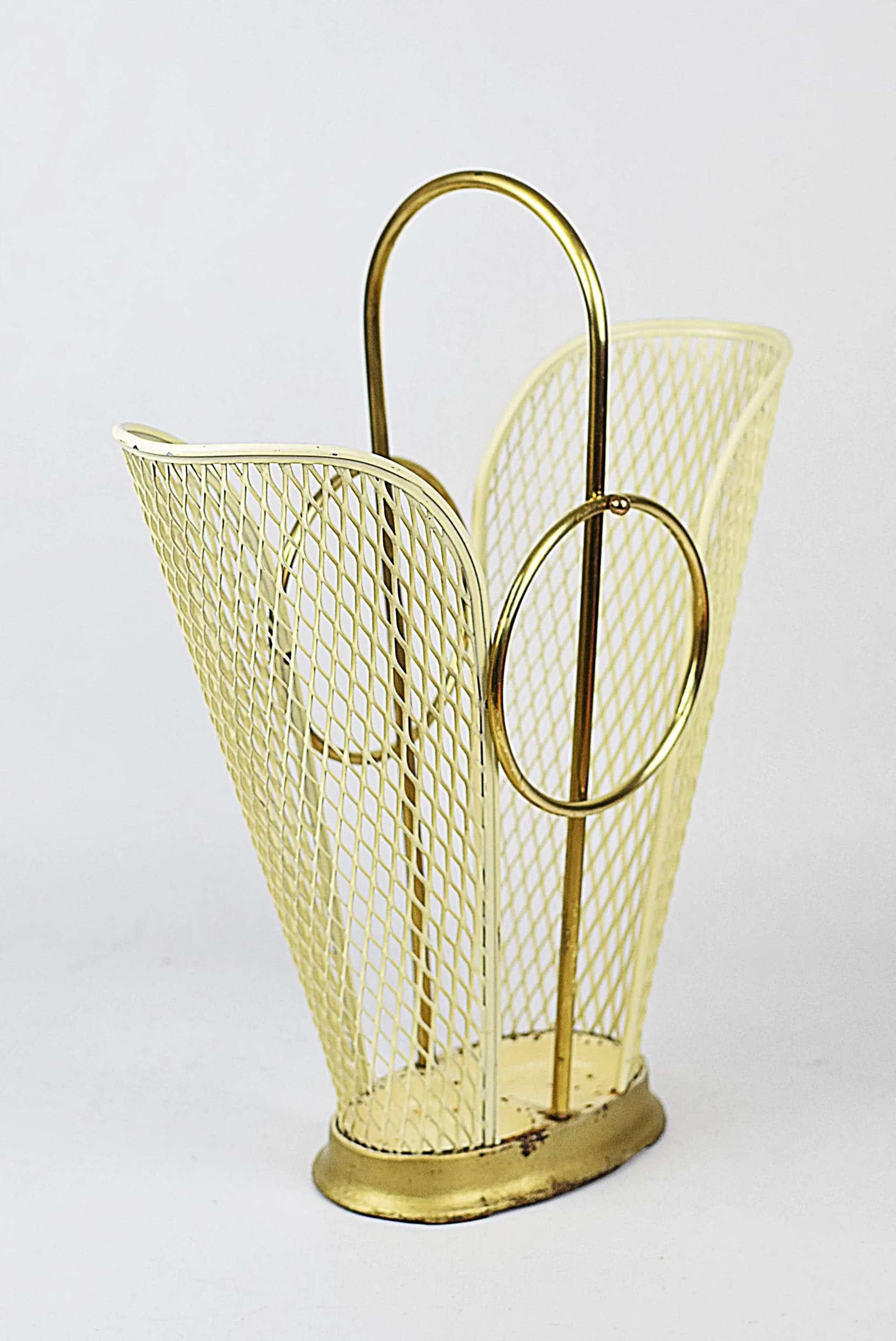 Parasolnik Rockabilly, żółty, metal, Polska, lata 60. - 83885