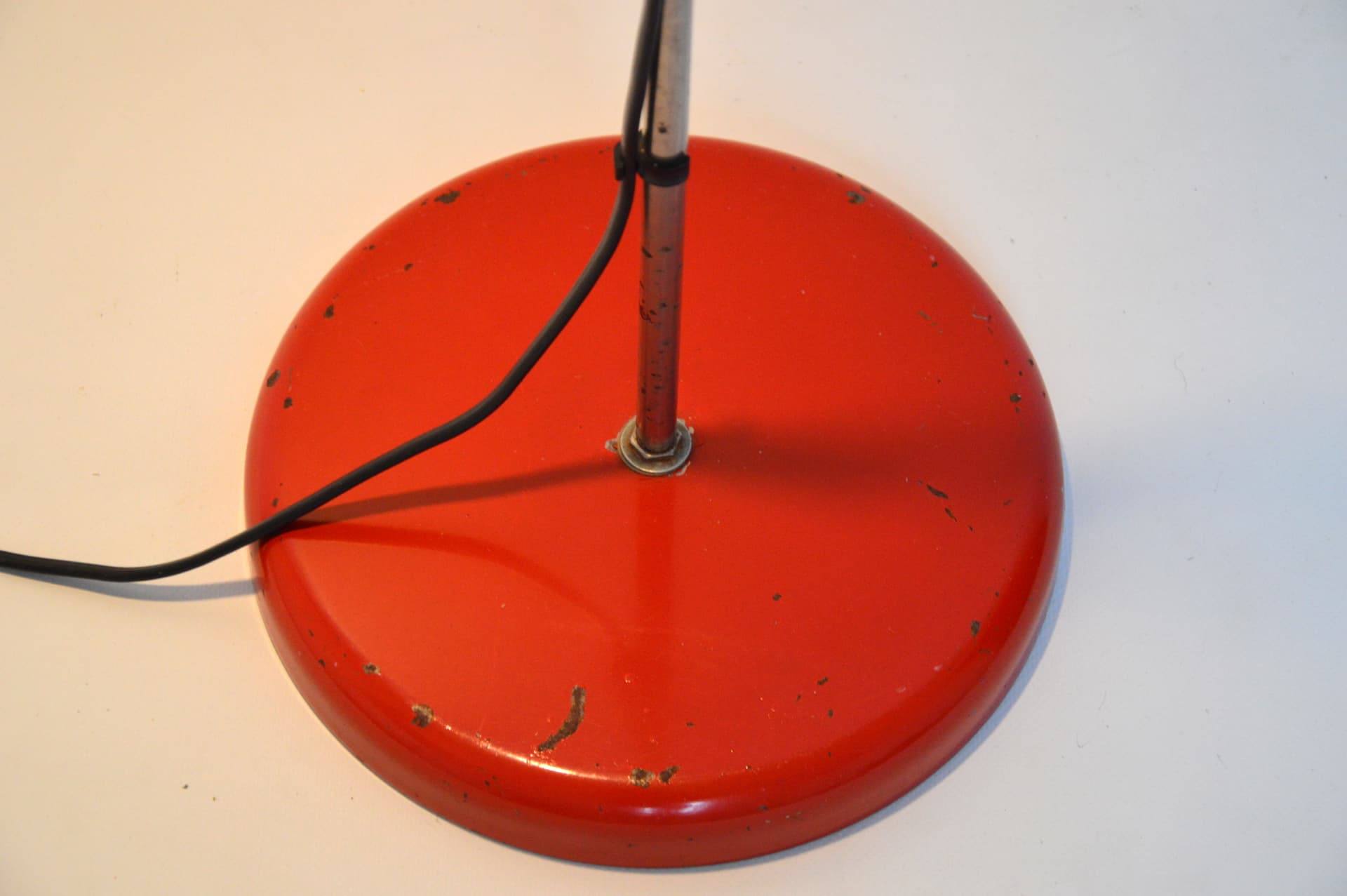 Lampa podłogowa Space Age, czerwony, metal, plastik, lata 70. - 83696