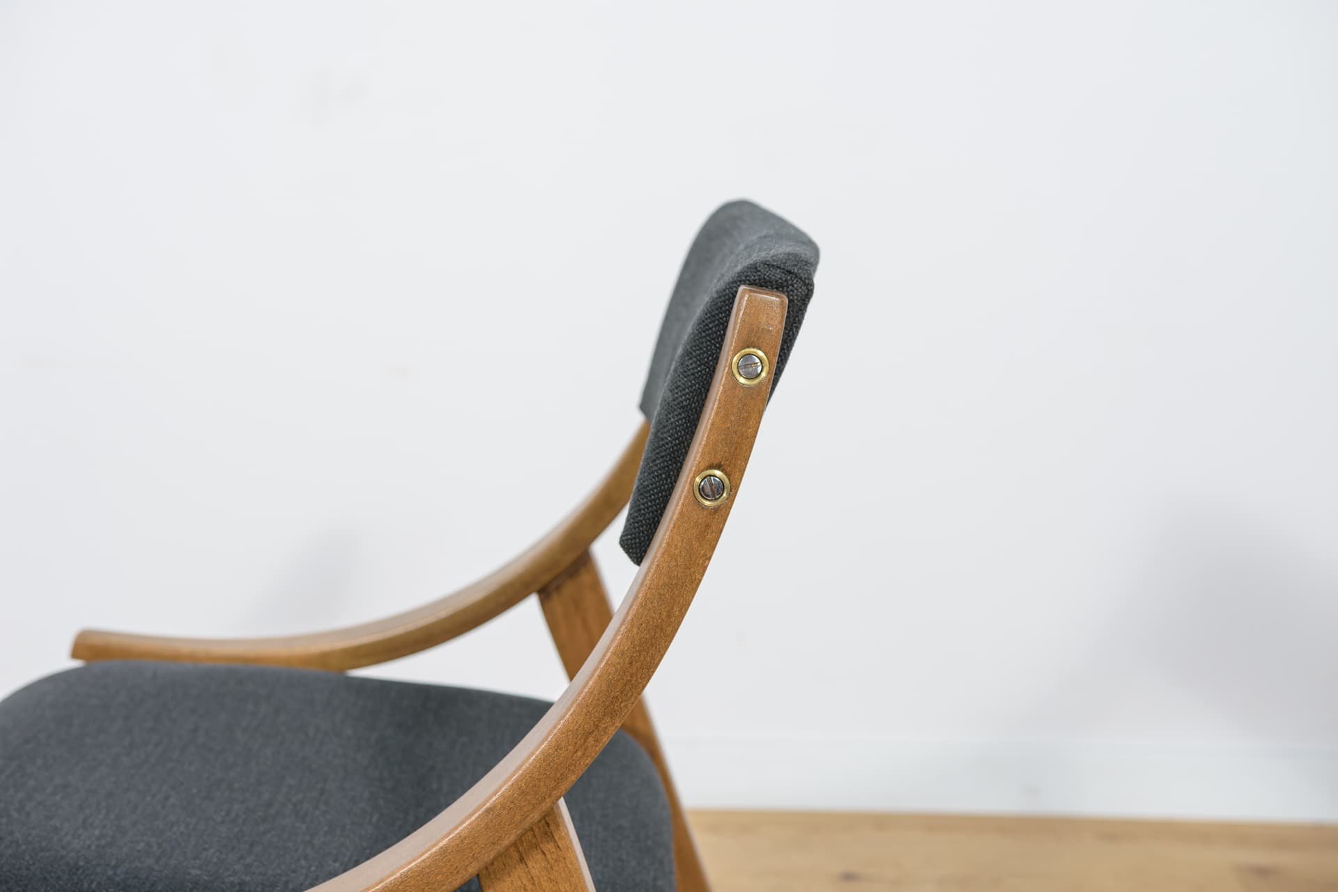 Komplet dziesięciu krzeseł Skoczek, proj. J. Kędziorek, Zamojska Fabryka Mebli, Polska, lata 70. - 89297