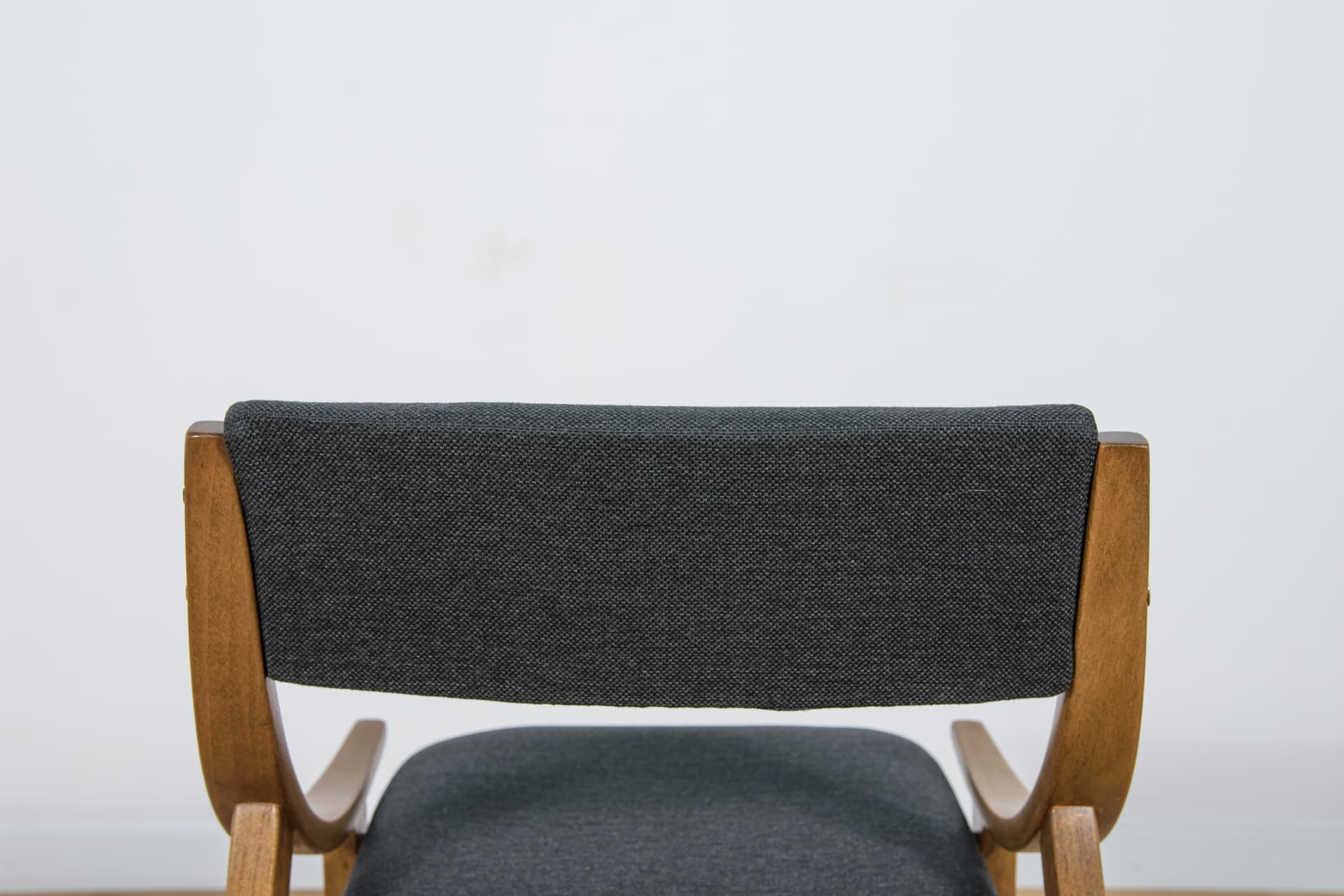 Komplet dziesięciu krzeseł Skoczek, proj. J. Kędziorek, Zamojska Fabryka Mebli, Polska, lata 70. - 89302