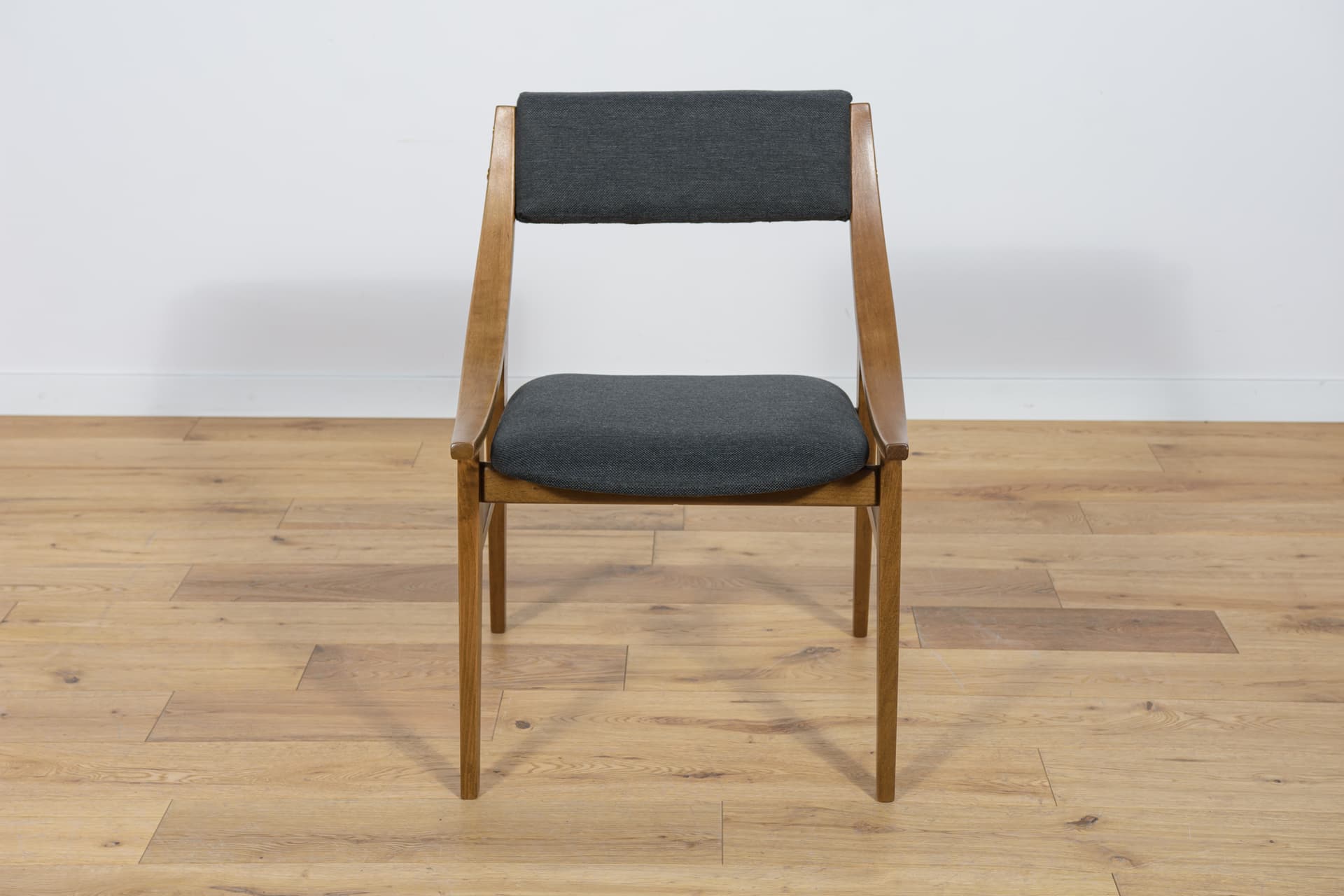 Komplet czterech krzeseł Skoczek, proj. J. Kędziorek, Zamojska Fabryka Mebli, Polska, lata 70. - 89313