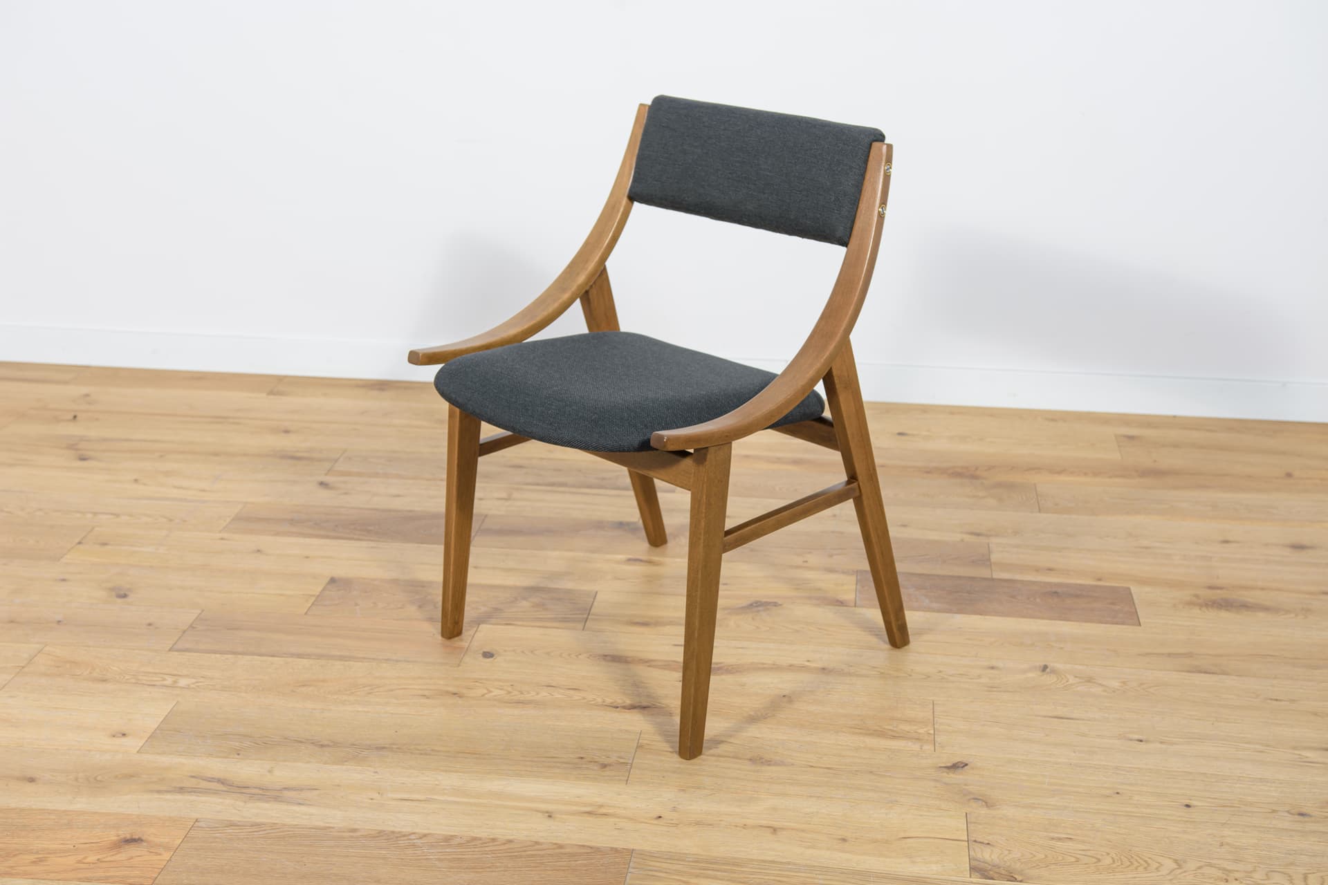 Komplet czterech krzeseł Skoczek, proj. J. Kędziorek, Zamojska Fabryka Mebli, Polska, lata 70. - 89314