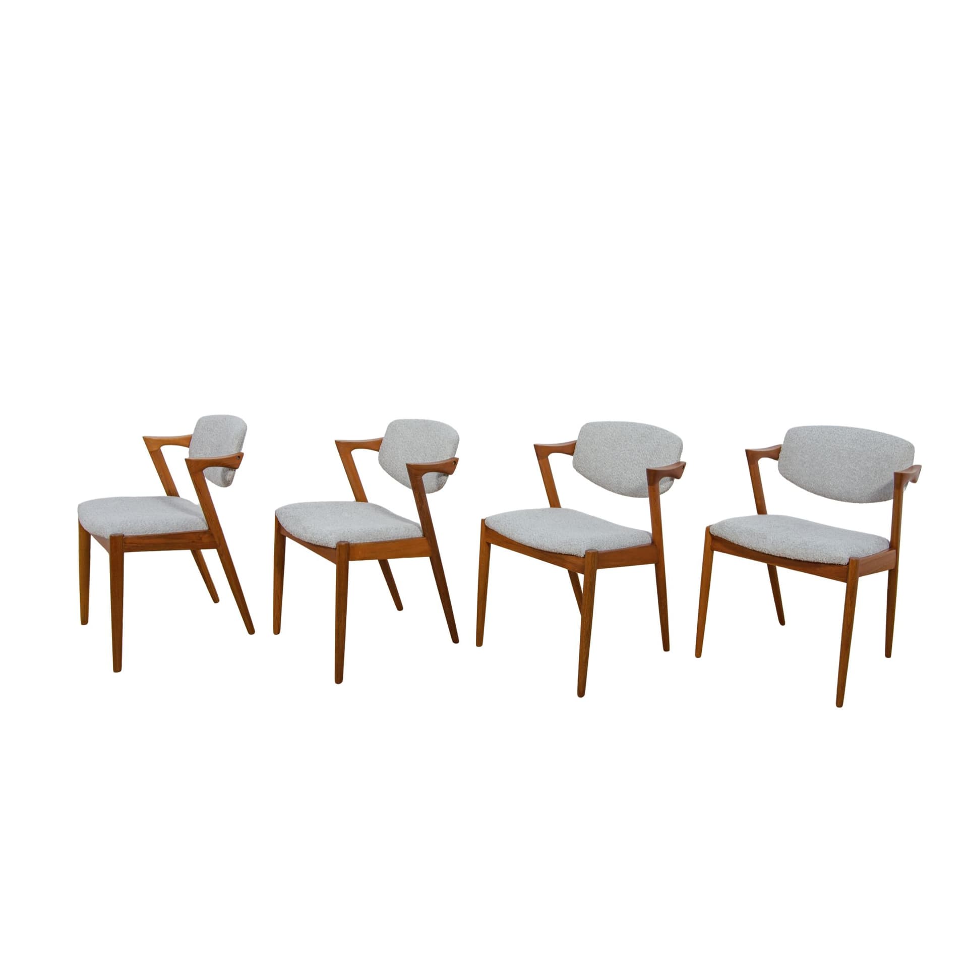 Komplet czterech krzeseł Model 42, proj. K. Kristiansen, Schou Andersen, Dania, lata 60.