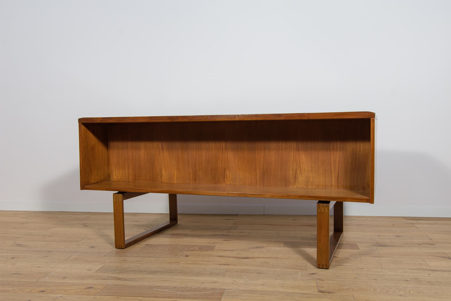 Wolnostojące biurko, proj. Torben Valeur & Henning Jensen, Dyrlund, Dania, lata 60 - 89417