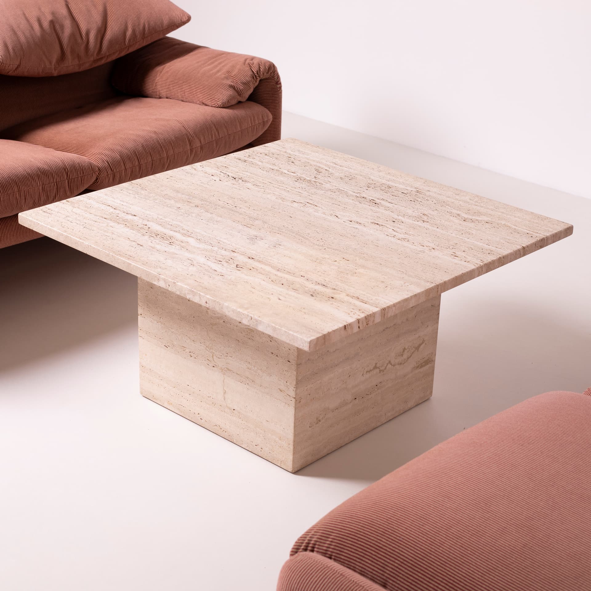 Coffee table, beige travertine, Italy, 1980s. - 89838