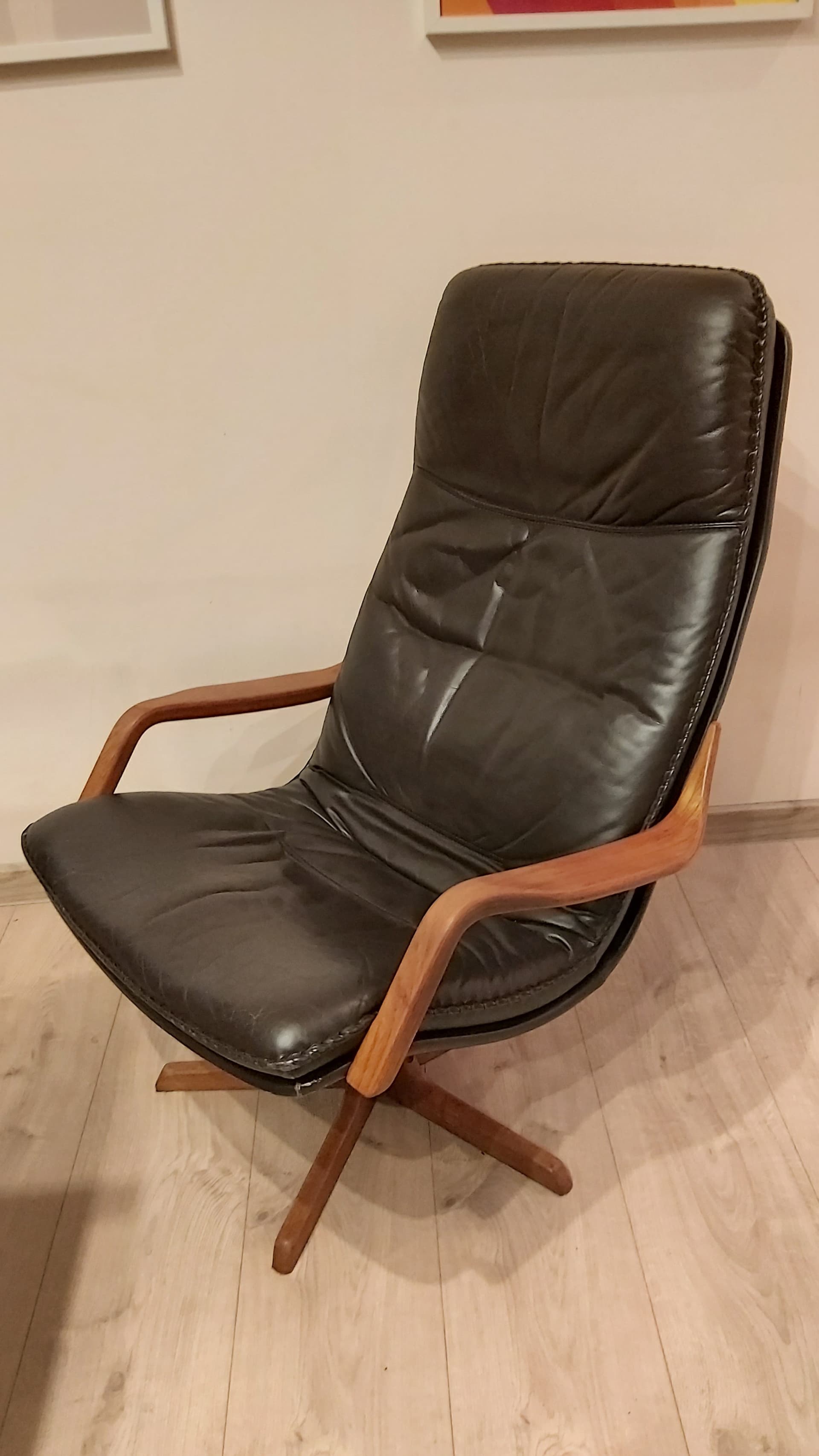 Swivel armchair with ottoman set, dark brown leather, walnut wood, Denmark, 1970s. - 90283