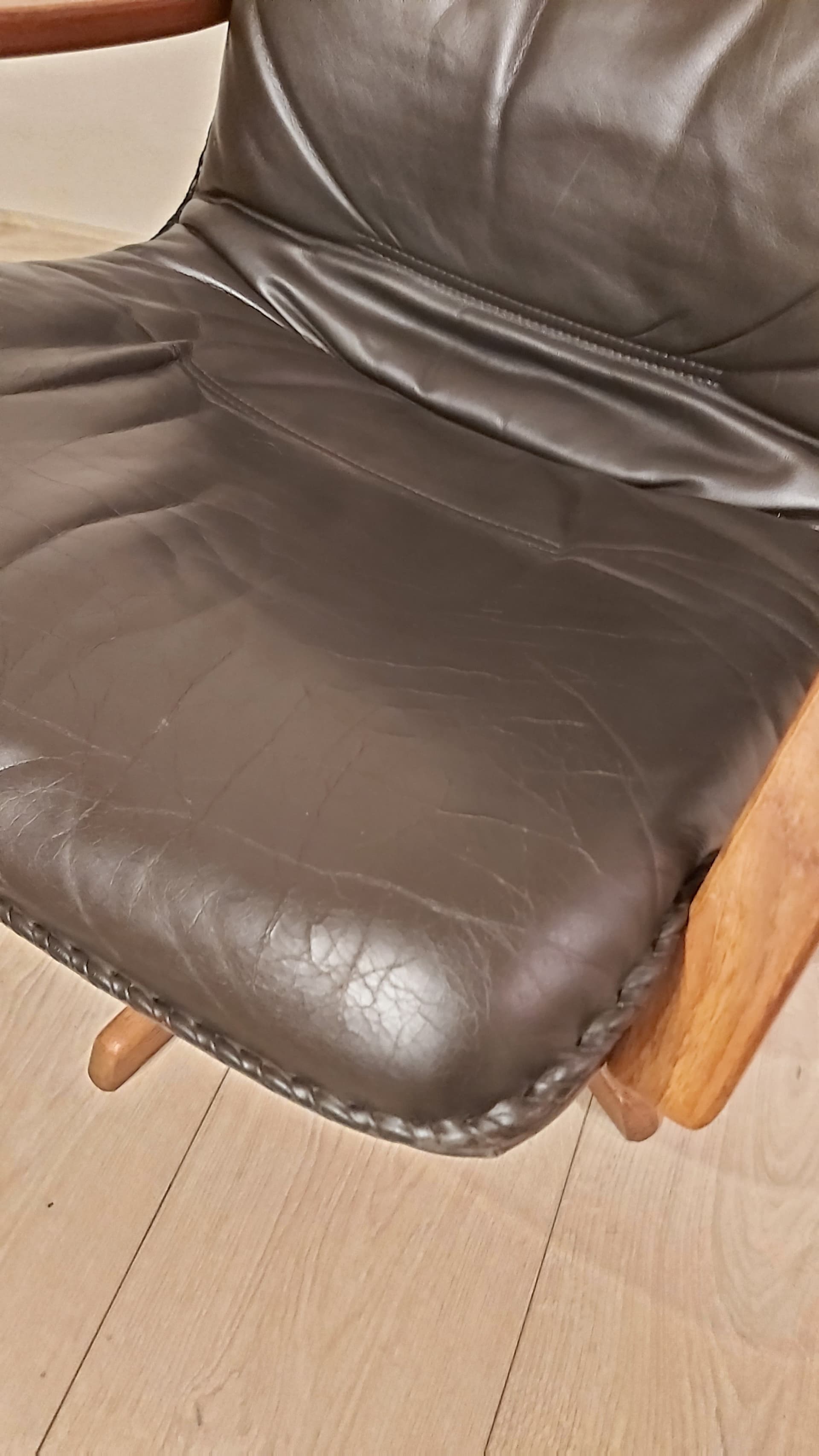 Swivel armchair with ottoman set, dark brown leather, walnut wood, Denmark, 1970s. - 90293