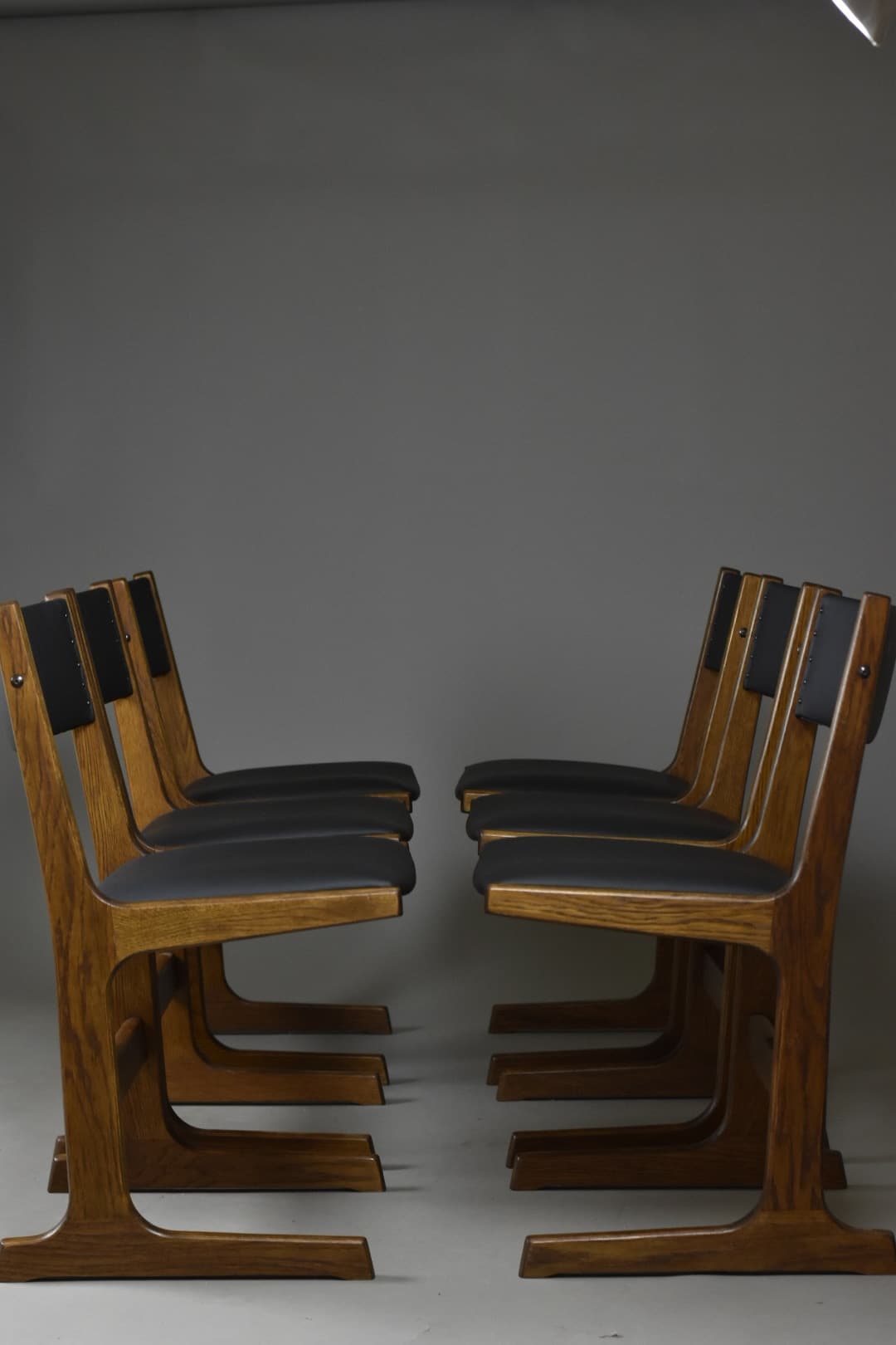 Komplet sześciu krzeseł, palisander brązowy, skóra naturalna czarna, Farstrup Møbelfabrik, Dania, lata 60. - 90639