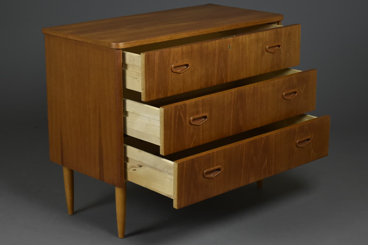 Komoda, teak jasnobrązowy, Szwecja, lata 60. - 90702