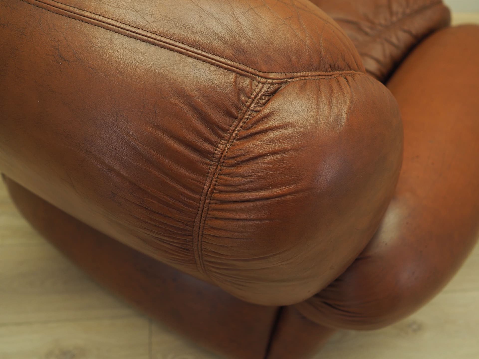 Fotel, brązowy, skóra naturalna, Włochy, lata 70. - 90756