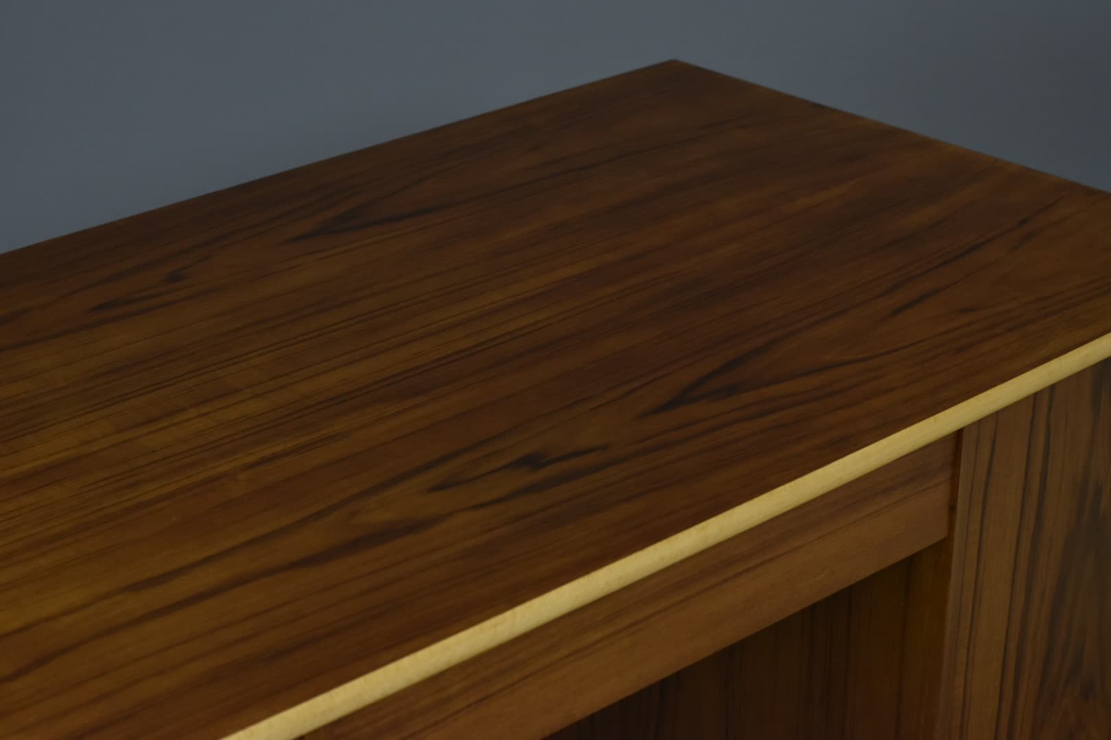 Biurko dwustronne, orzech brązowy, Bodafors, Szwecja, lata 50. - 91542