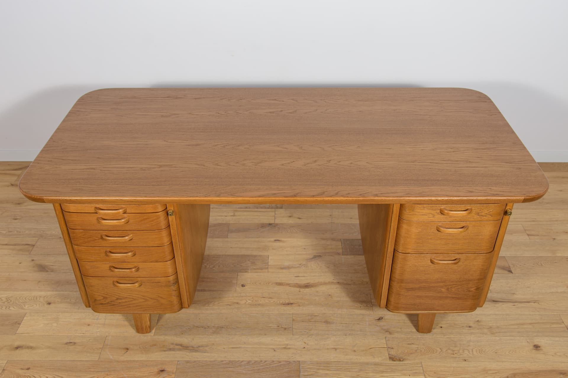 Dębowe biurko Art Deco, proj. Gunnar Ericsson, Atvidaberg, Facit AB Buromöbel Zurich, Szwajcaria, lata 50 - 91561