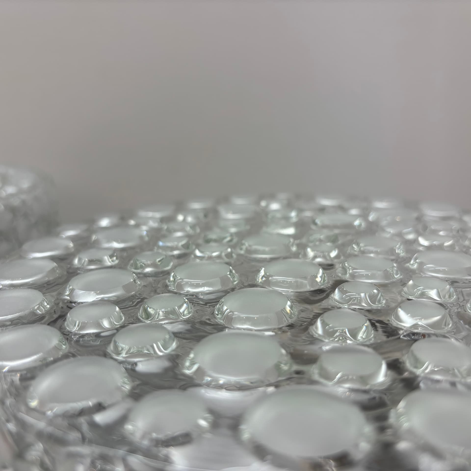 Para kinkietów Bubble, transparent szkło, metal czarny, Niemcy, lata 80. - 92349