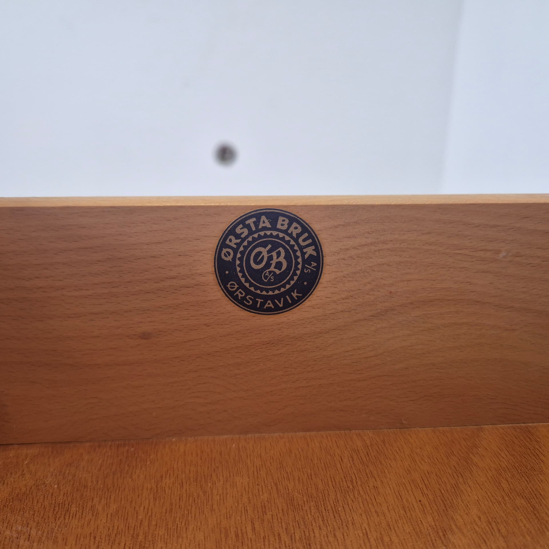 Designerska toaletka firmy Orsta Bruk, Dania lata 60 - 92493