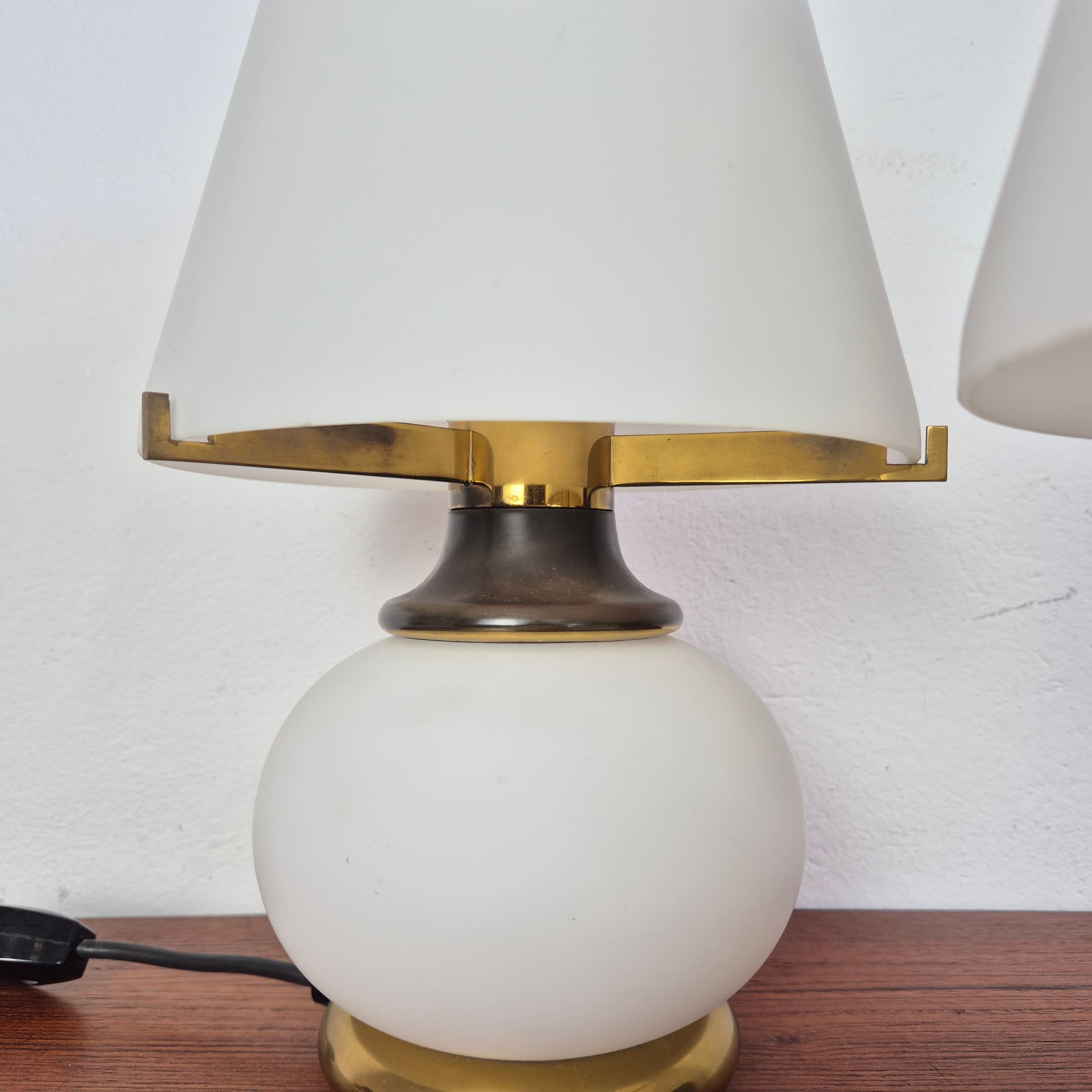 Lampa ze szkła Murano z podświetlaną podstawą, F. Fabbian, Włochy lata 70 - 92552