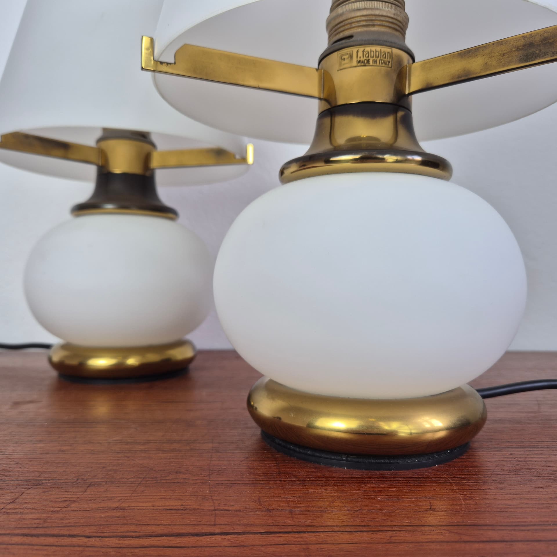 Lampa ze szkła Murano z podświetlaną podstawą, F. Fabbian, Włochy lata 70 - 92558