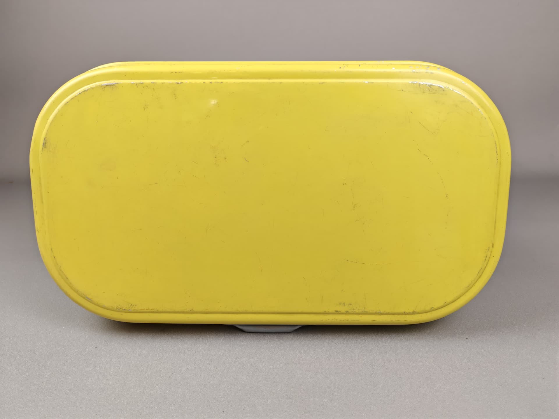Lunch Box, yellow, J-H Fabrikerna, Sweden, 1950s. - 92872