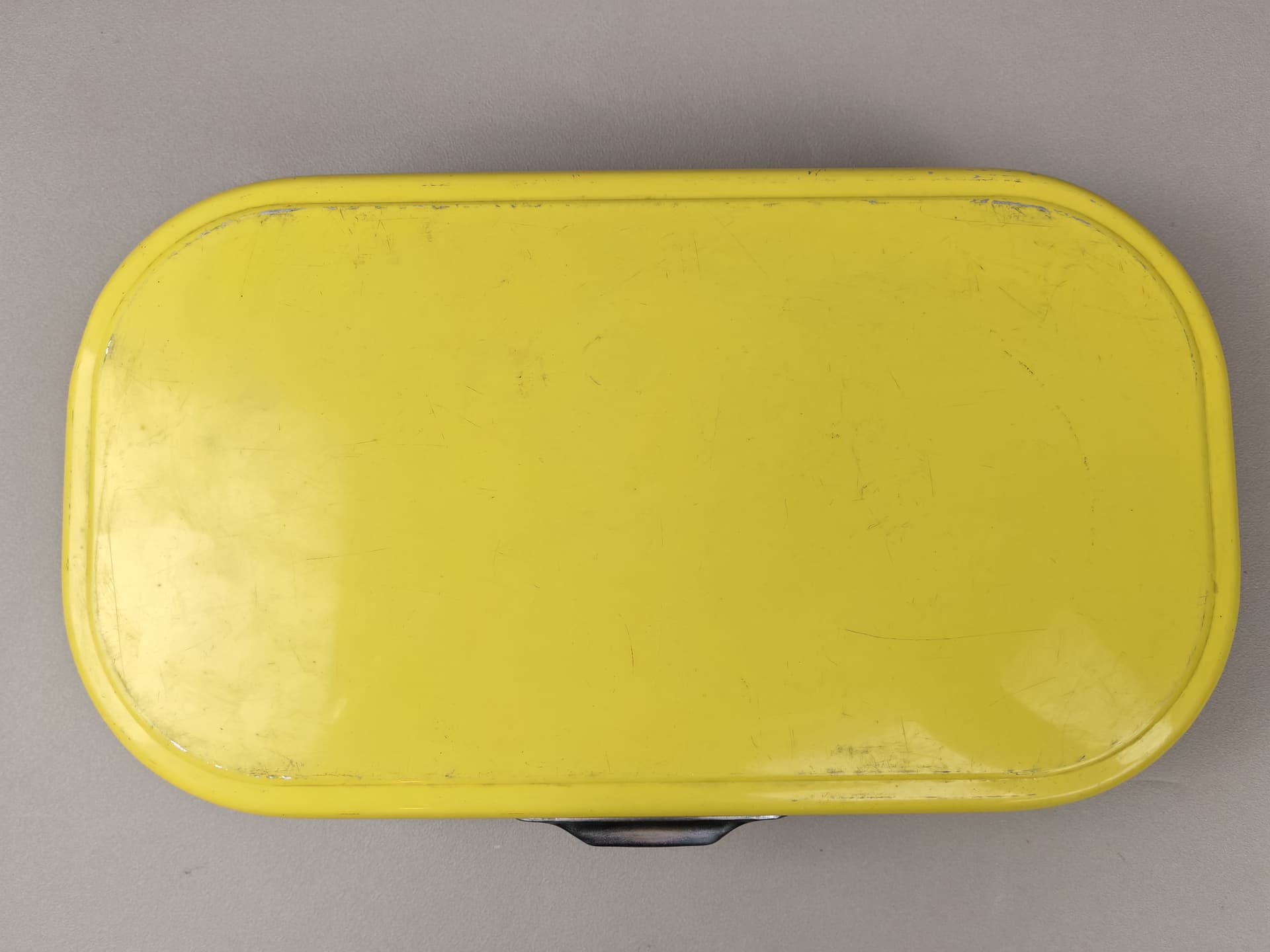 Lunch Box, yellow, J-H Fabrikerna, Sweden, 1950s. - 92871