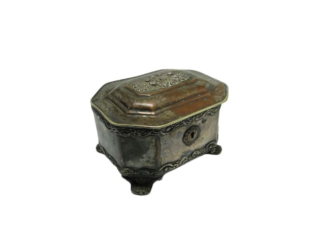 Neo-Baroque casket, silver-plated copper, Poland, 19th c. - DIMENSION