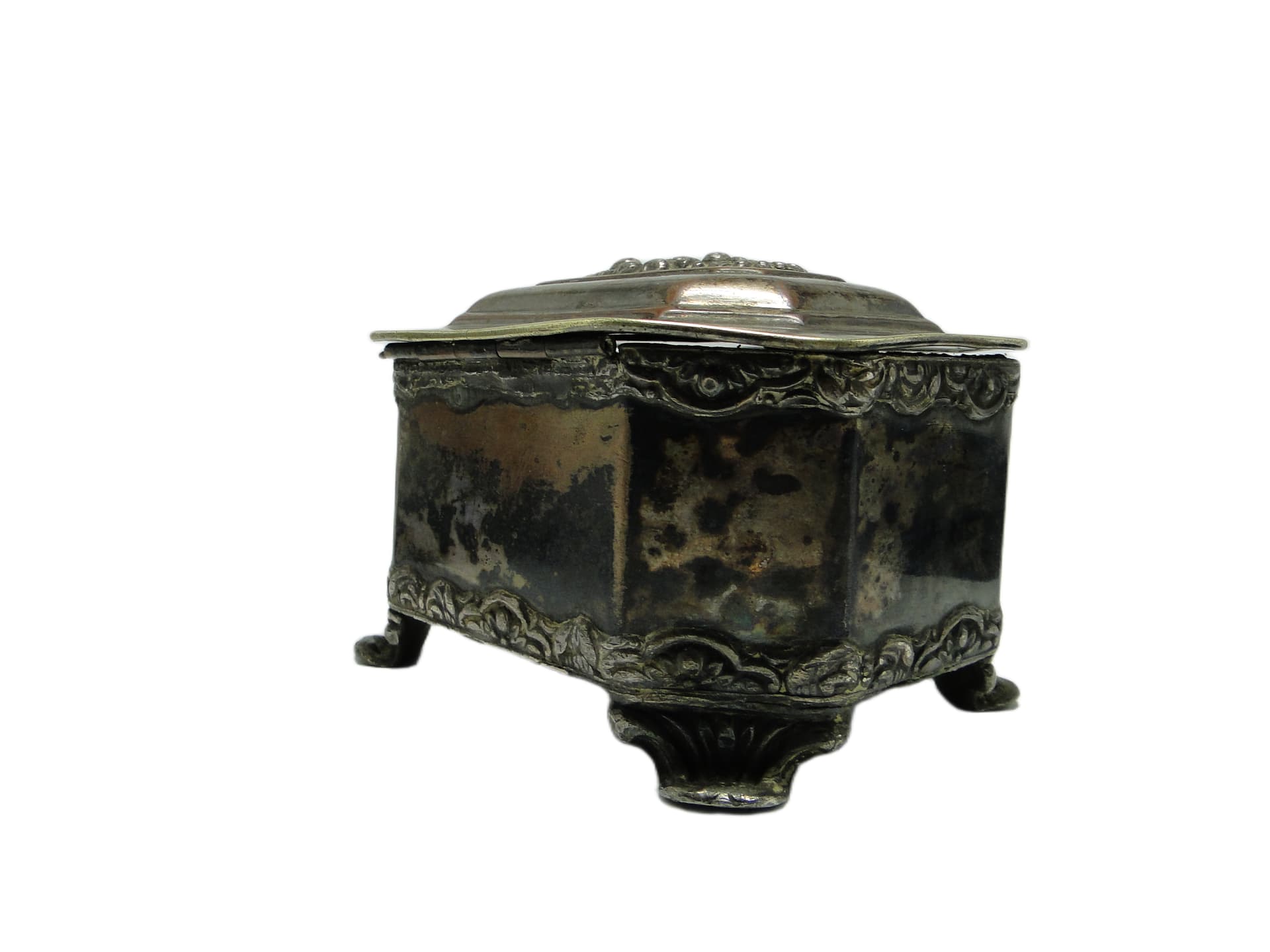 Neo-Baroque casket, silver-plated copper, Poland, 19th c. - 93816