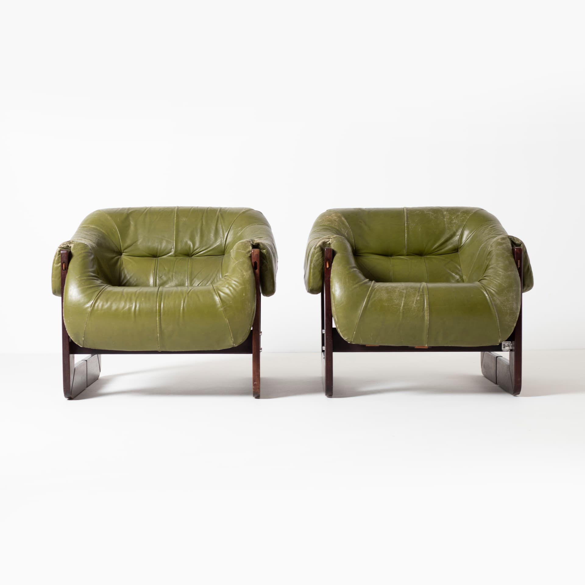 Pair of armchairs MP 97, green natural leather, jatoba, by P. Lafer, MOVEIS LAFER, Brazil, 1970s. - 93891