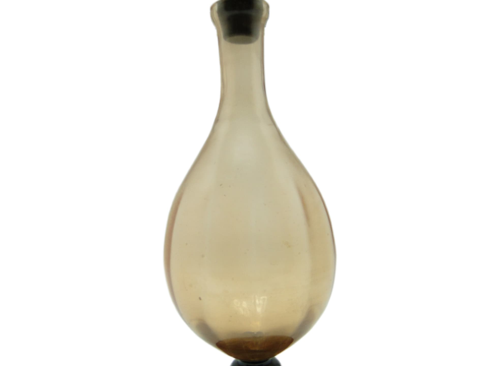 Karafka Art déco, szkło różowe, Polska, lata 30. - 95625