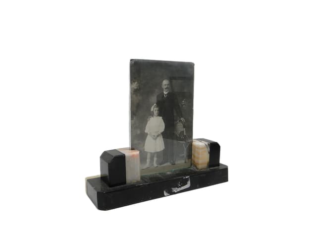 Art Deco photo frame, marble, Belgium, 1930s. - DIMENSION