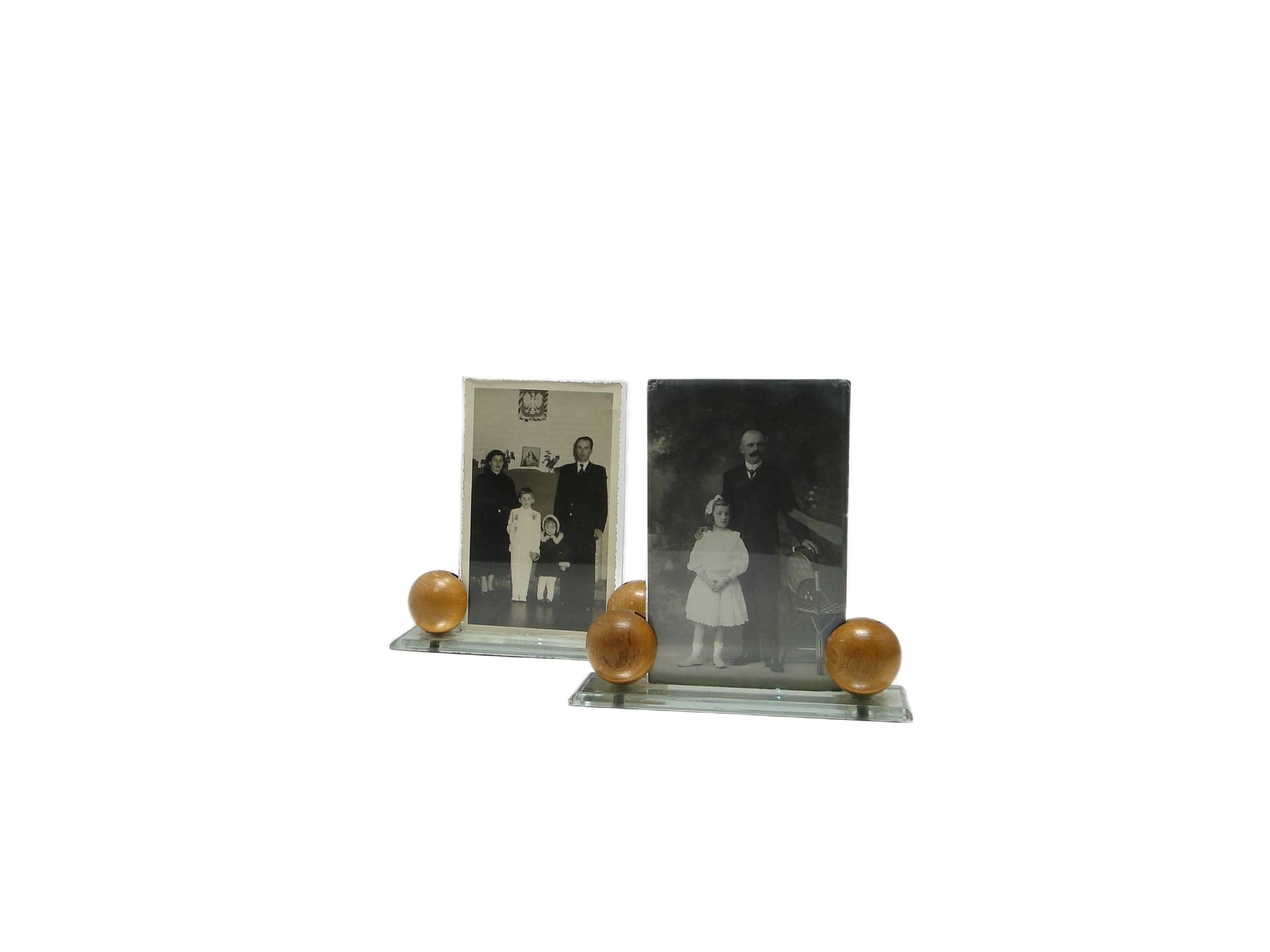 Pair of Art Deco photo frames, transparent glass, Belgium, 1930s. - 95943