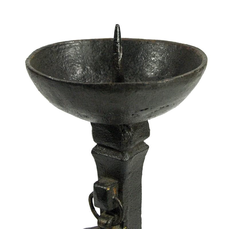 Brutalistyczny świecznik z medalionem, stal kuty, lata 60. - 7056