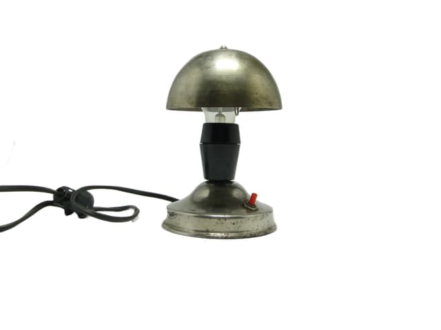 Lampa stołowa Grzybek, metal srebrny, bakelit czarny, Polska, lata 50. - WYMIARY