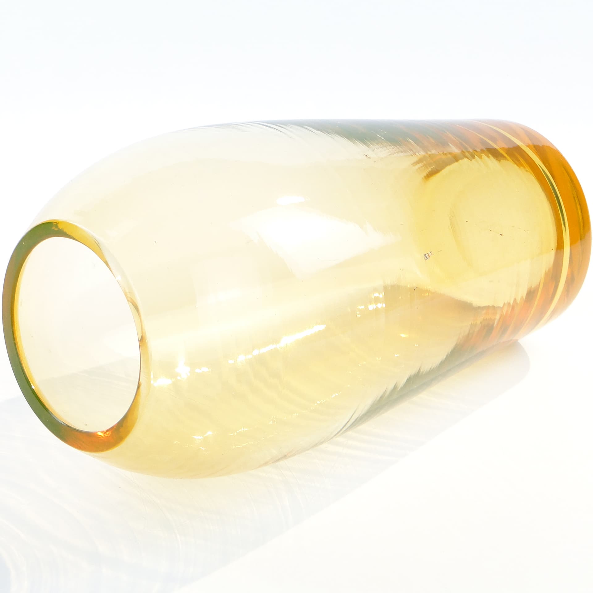 Wazon Modernizm, szkło uranowe, Moser, Czechosłowacja, lata 30. - 97457