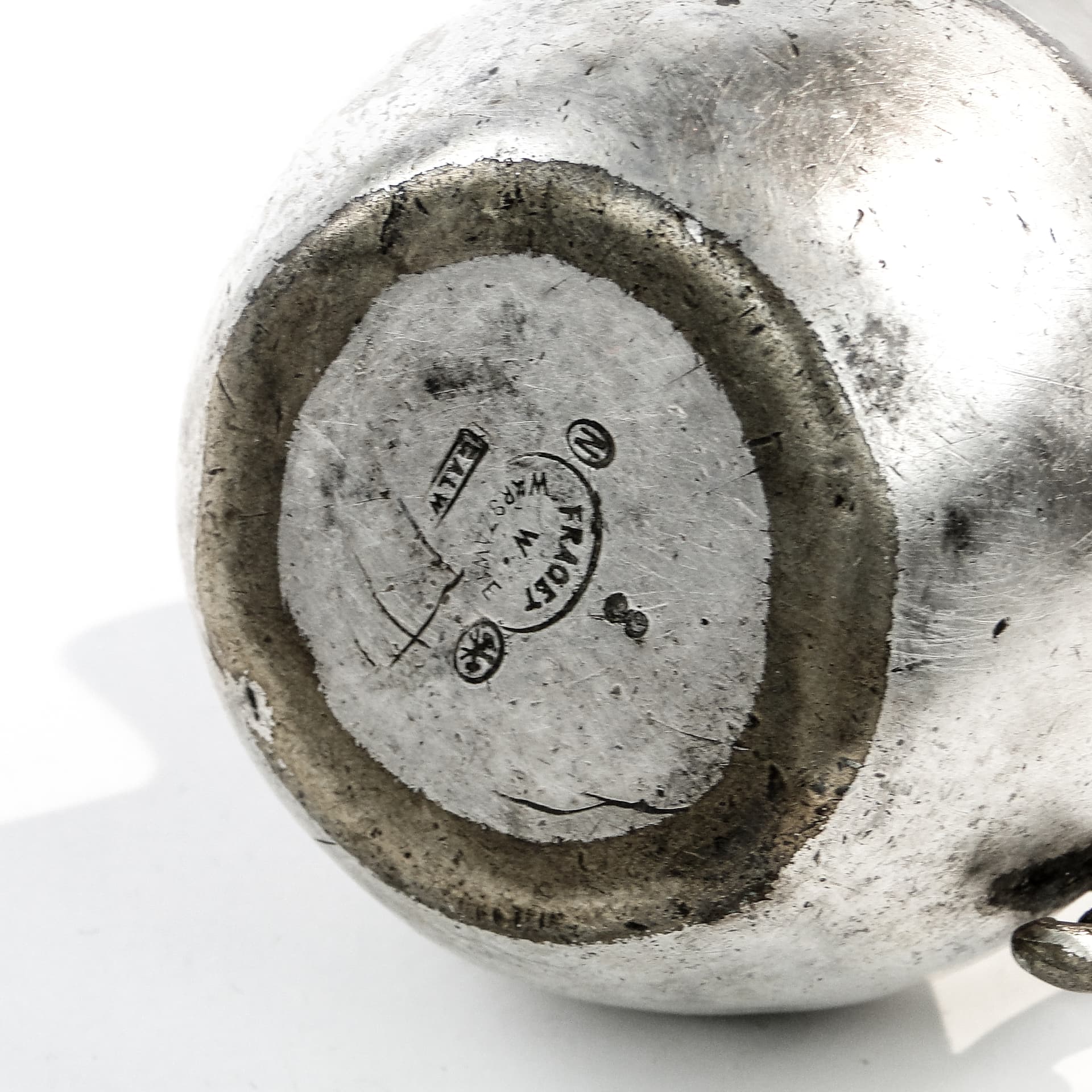 Mlecznik eklektyczny, miedź platerowana srebrem, Fraget, Polska, XIX w. - 97562