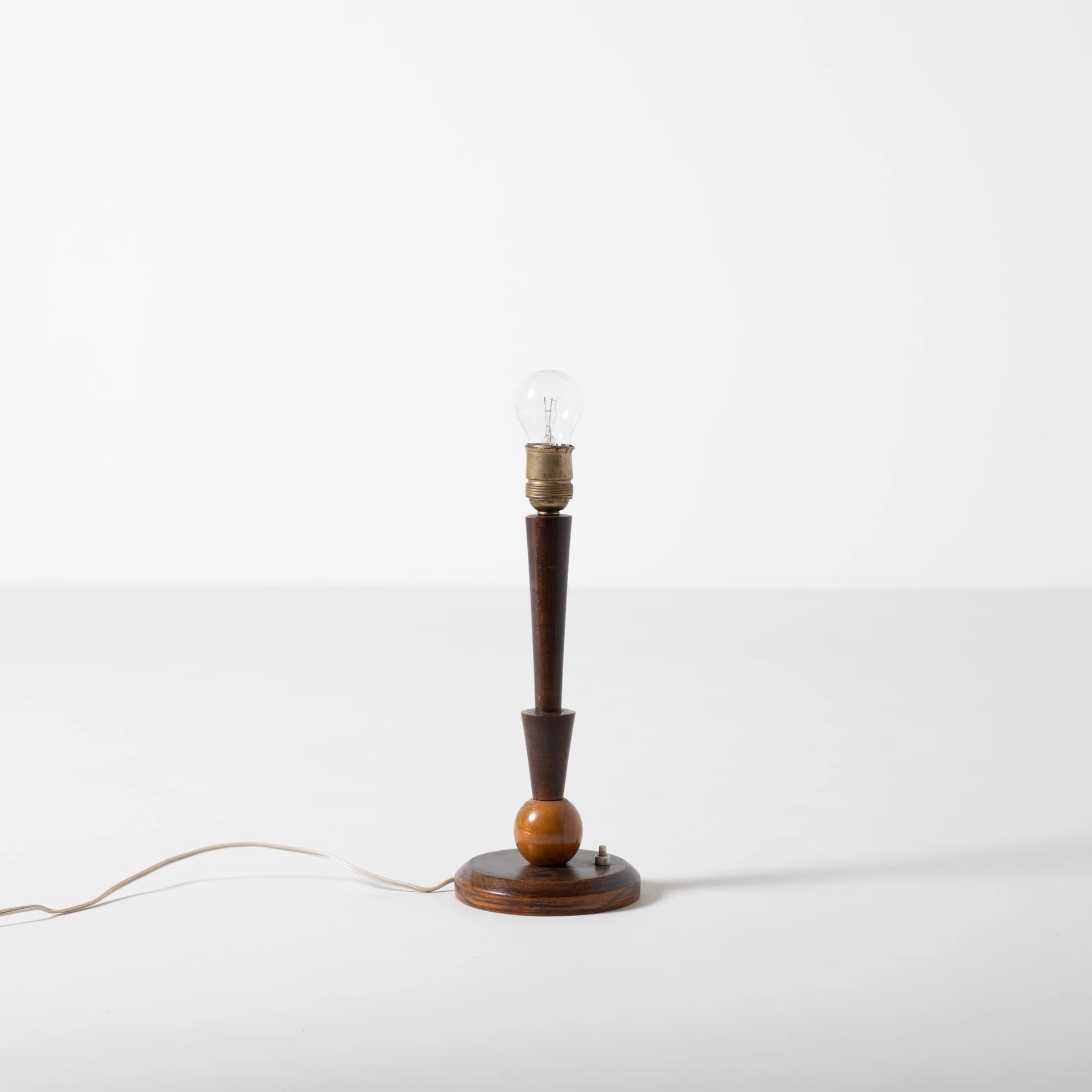 Lampa stołowa art déco, drewno brązowy jasny, papier brązowy jasny, Czechosłowacja, lata 50. - 94395