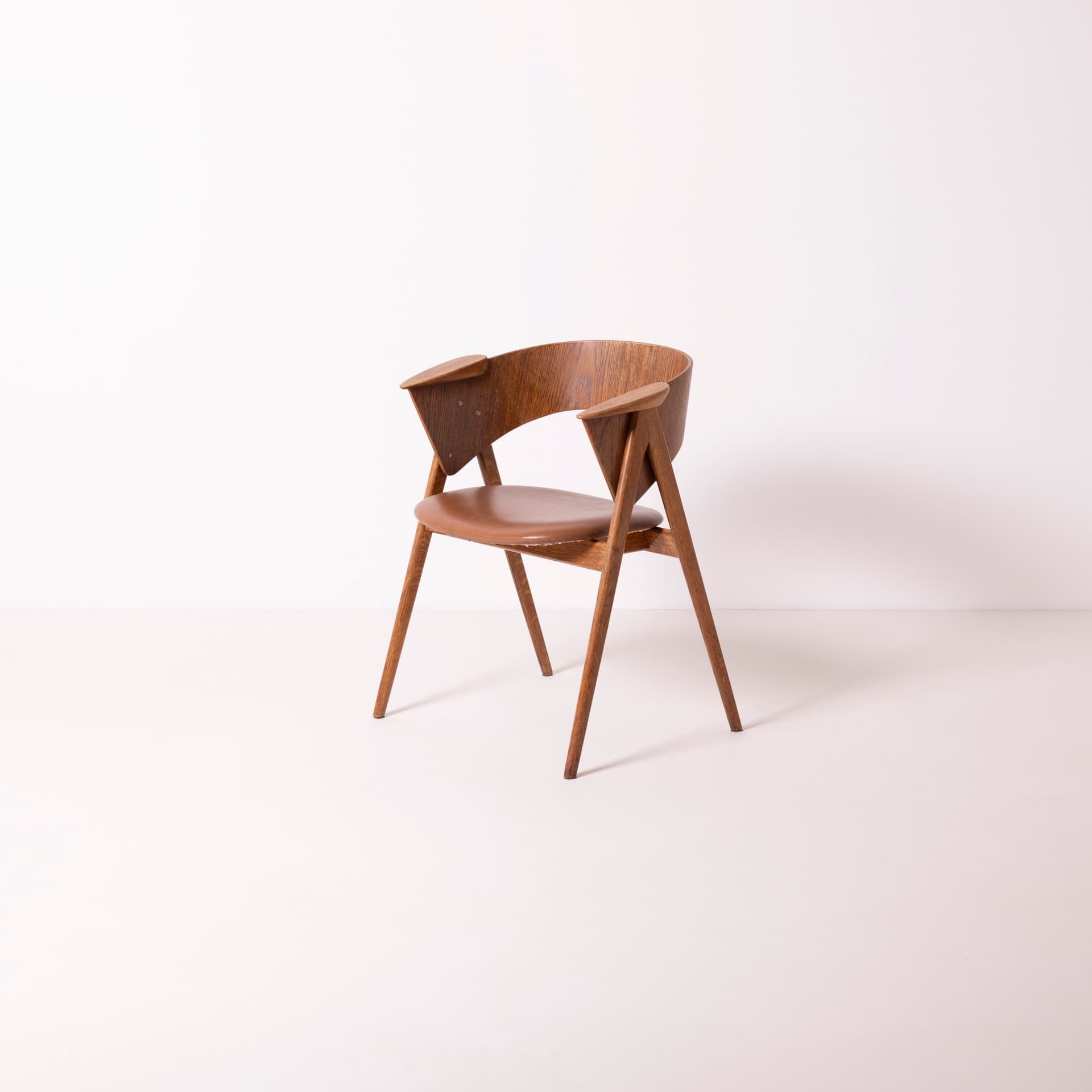 Armchair, light brown oak, light brown artificial leather, by F. Starek, Czechoslovakia, 1960s. - 94562