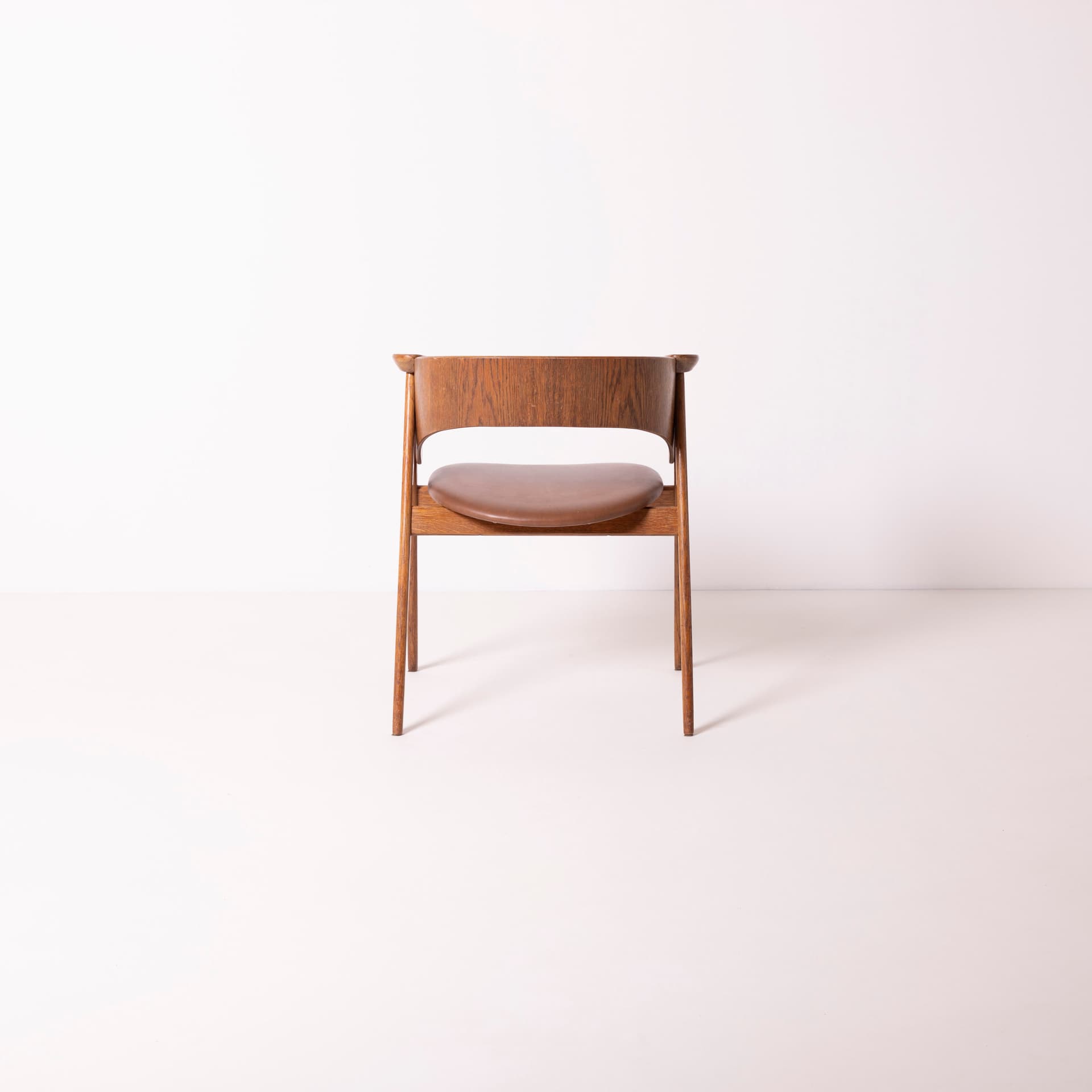 Armchair, light brown oak, light brown artificial leather, by F. Starek, Czechoslovakia, 1960s. - 94567