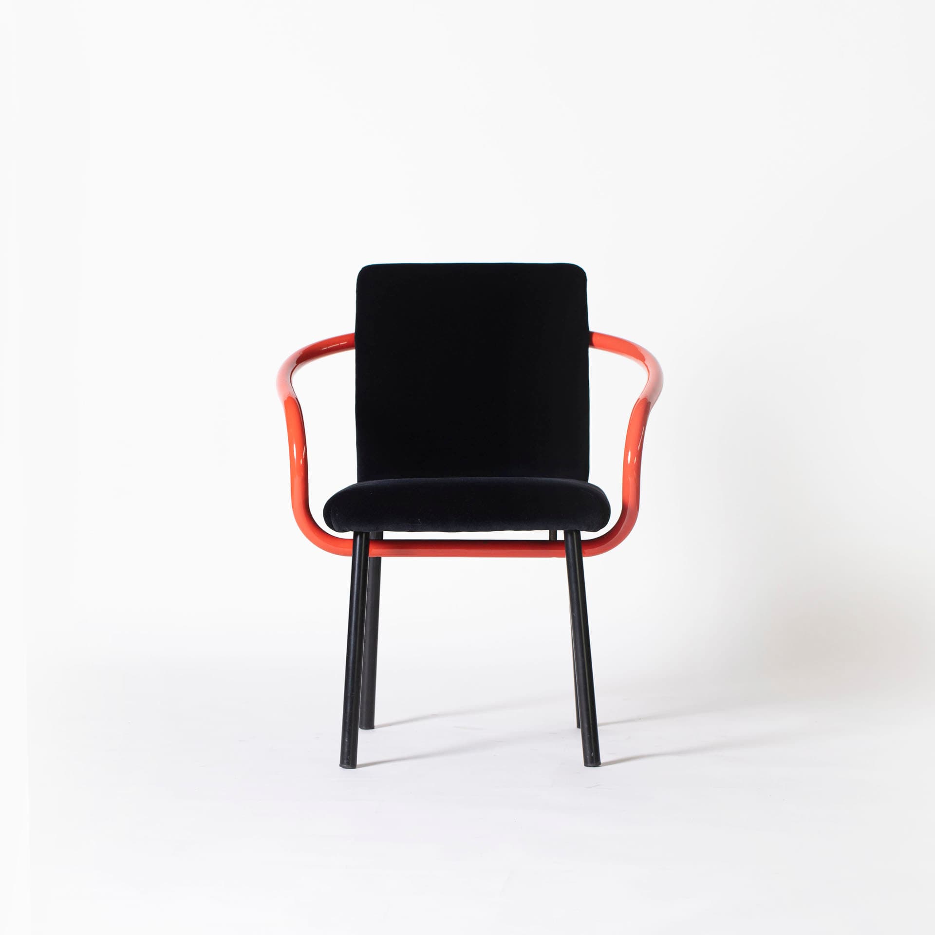 Armchair Mandarin, black velvet, red steel, by E. Sottsass, Knoll, Italy, 1990s. - 95438