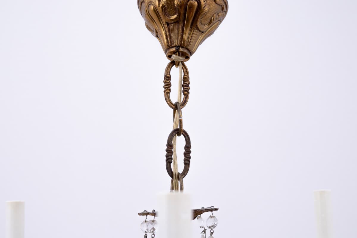 Złoty mosiężny żyrandol z kryształami, Europa Północna, lata 60. - 57836