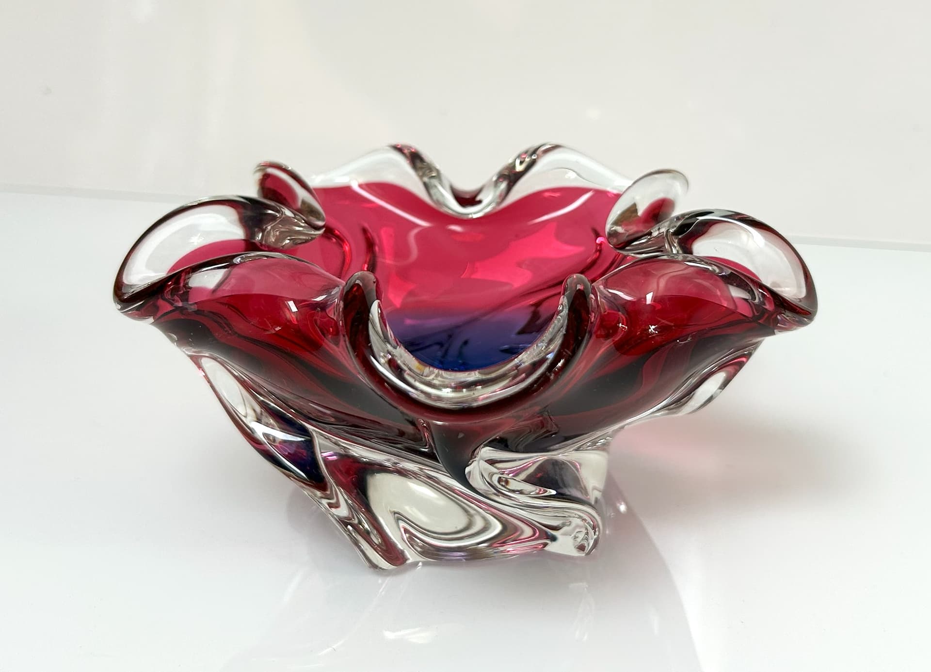 Artistic platter, multicolor glass, 1960s. - 95521