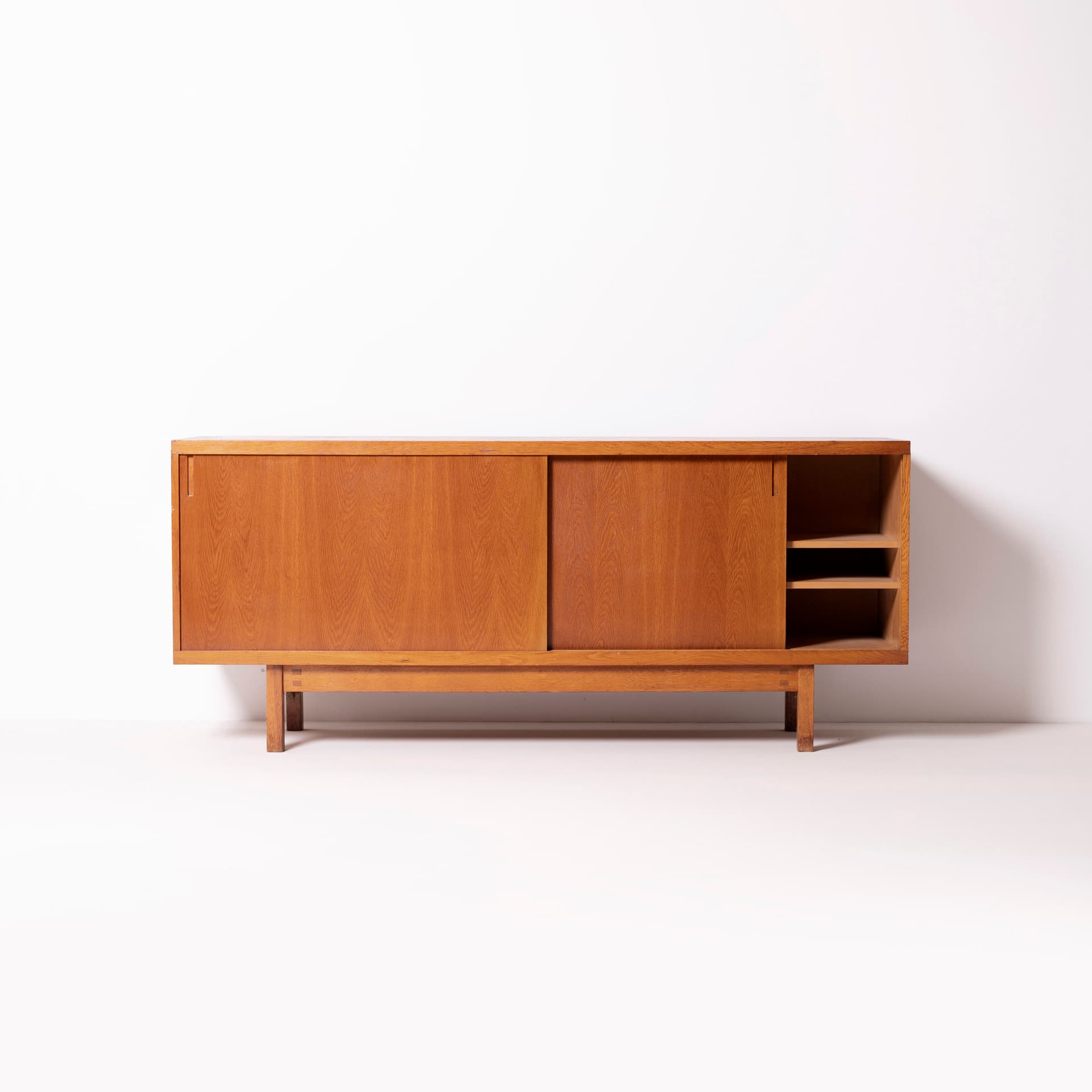 Komoda ULU, dąb jasnobrązowy, Czechosłowacja, lata 60. - 95656