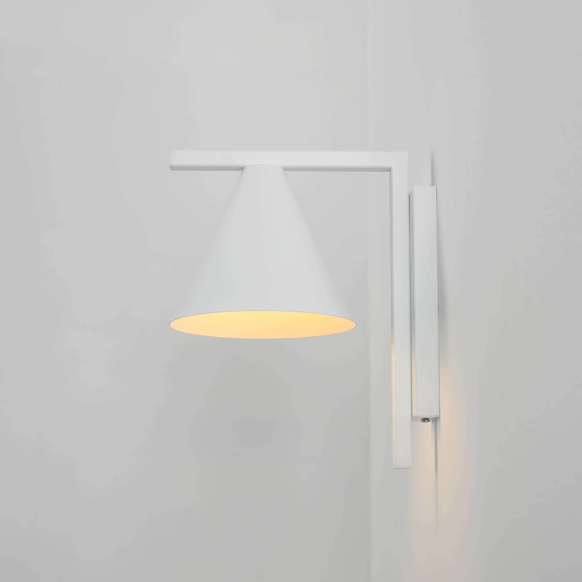 Form wall lamp white, Artera - 103427
