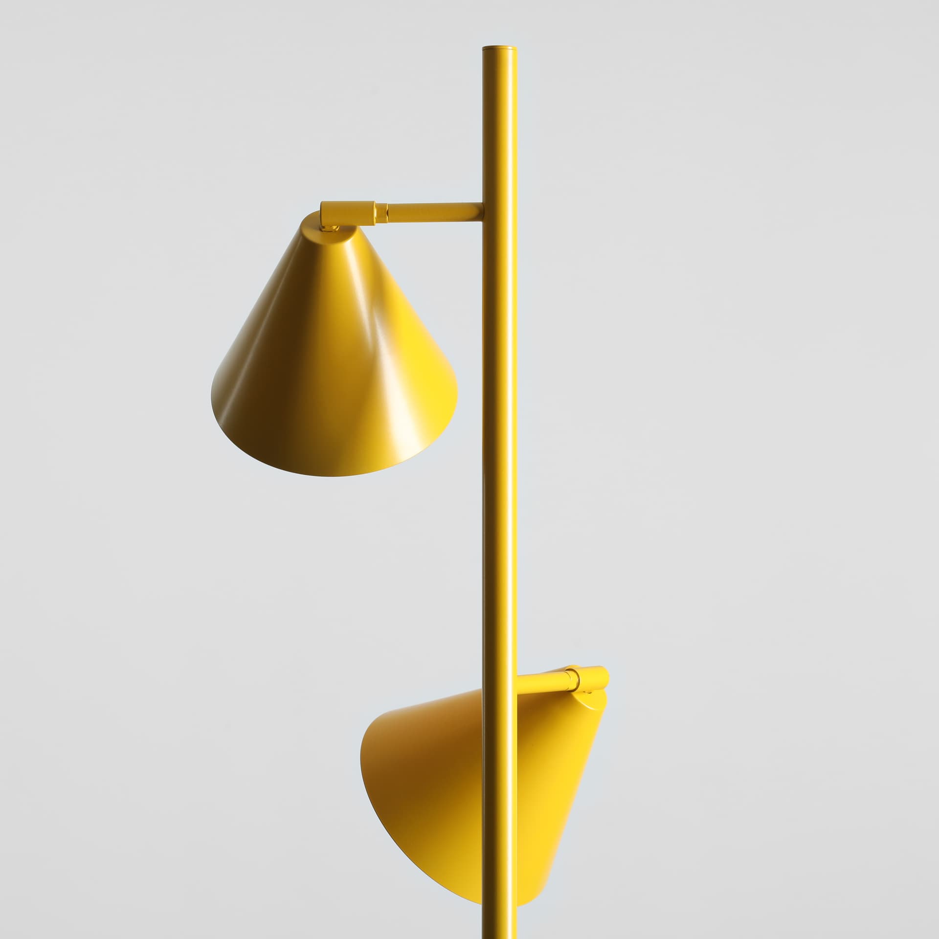 Lampa stojąca Form 2 żółta, Artera - 103334