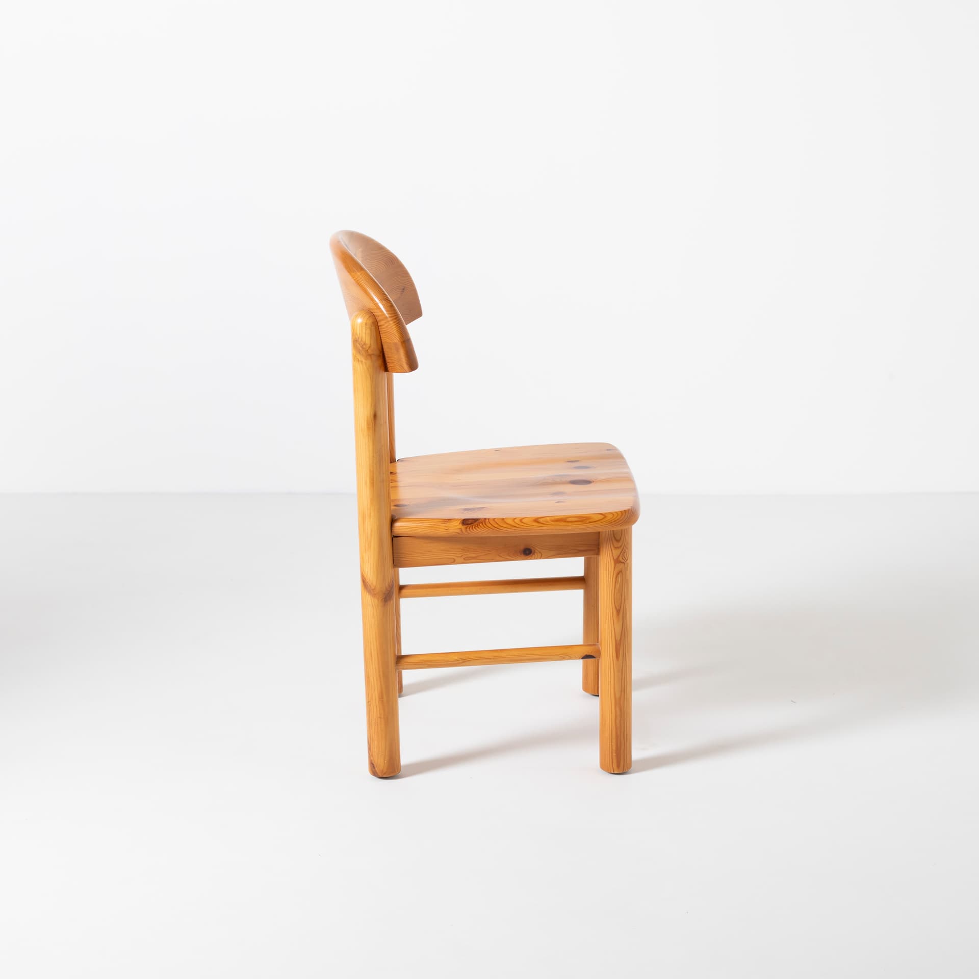 Krzesło do jadalni, sosna jasnobrązowa, proj. R. Daumiller, Dania, lata 70. - 96238