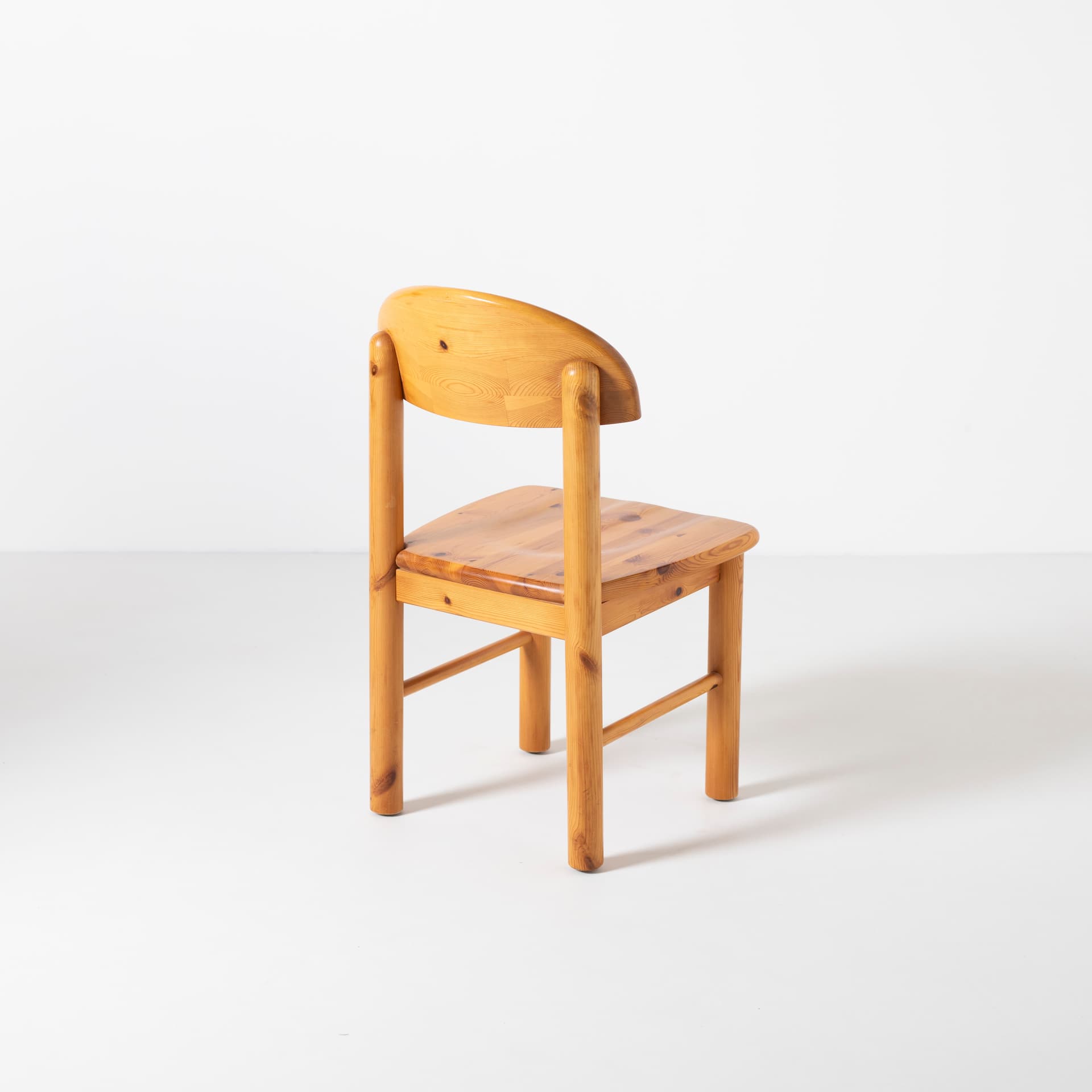 Krzesło do jadalni, sosna jasnobrązowa, proj. R. Daumiller, Dania, lata 70. - 96241