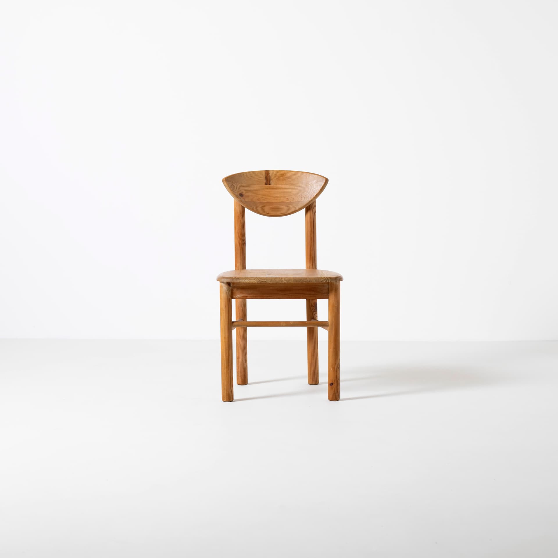 komplet czterech krzeseł jadalnianych, sosna jasnobrązowa, Dania, lata 70. - 96251