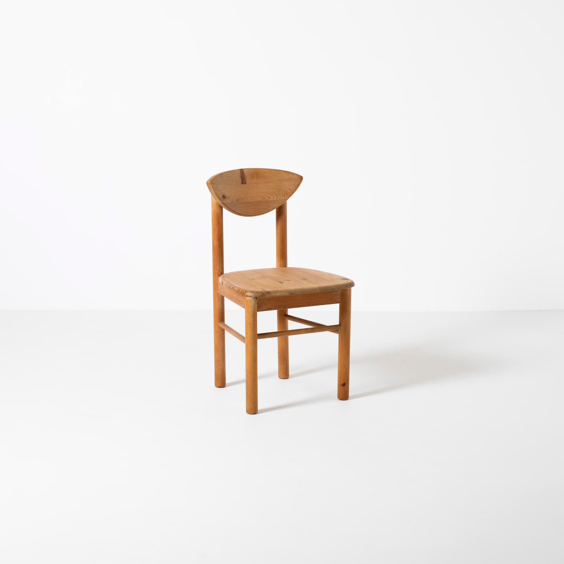 komplet czterech krzeseł jadalnianych, sosna jasnobrązowa, Dania, lata 70. - 96252