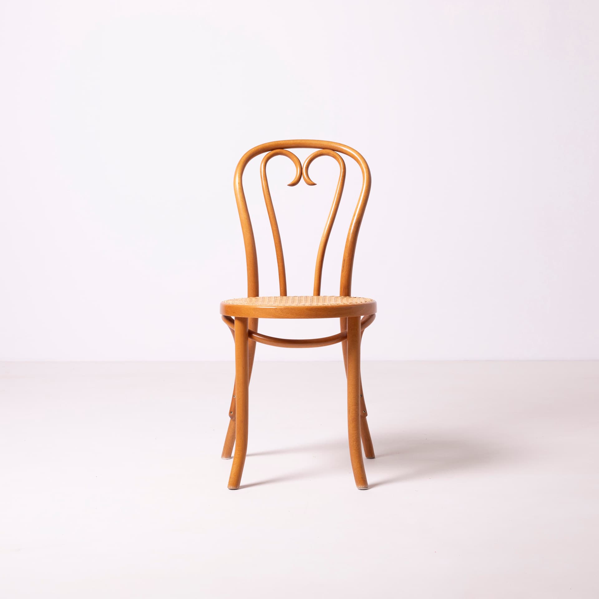 Set of Heart chairs, light brown beech, beige rattan, FAMEG Radomsko, Poland, 1980s. - 96262