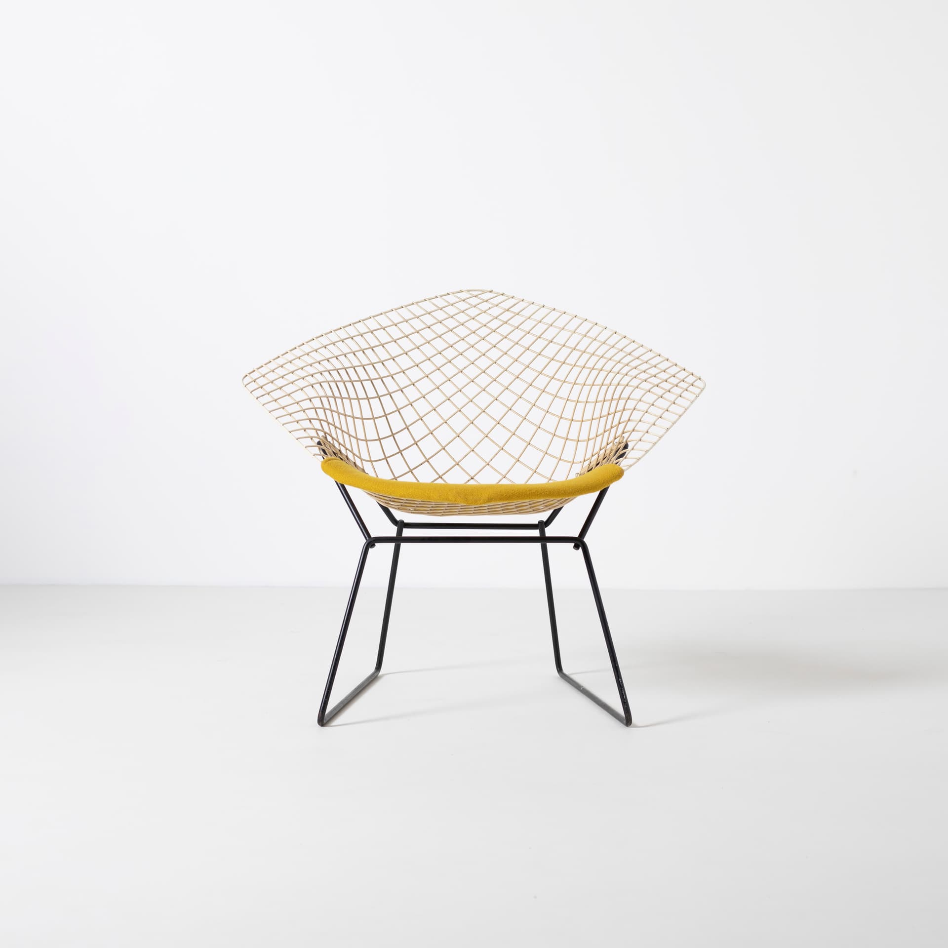 Armchair Diamond, yellow wool, white black steel, Knoll, USA, 1960s. - 96546