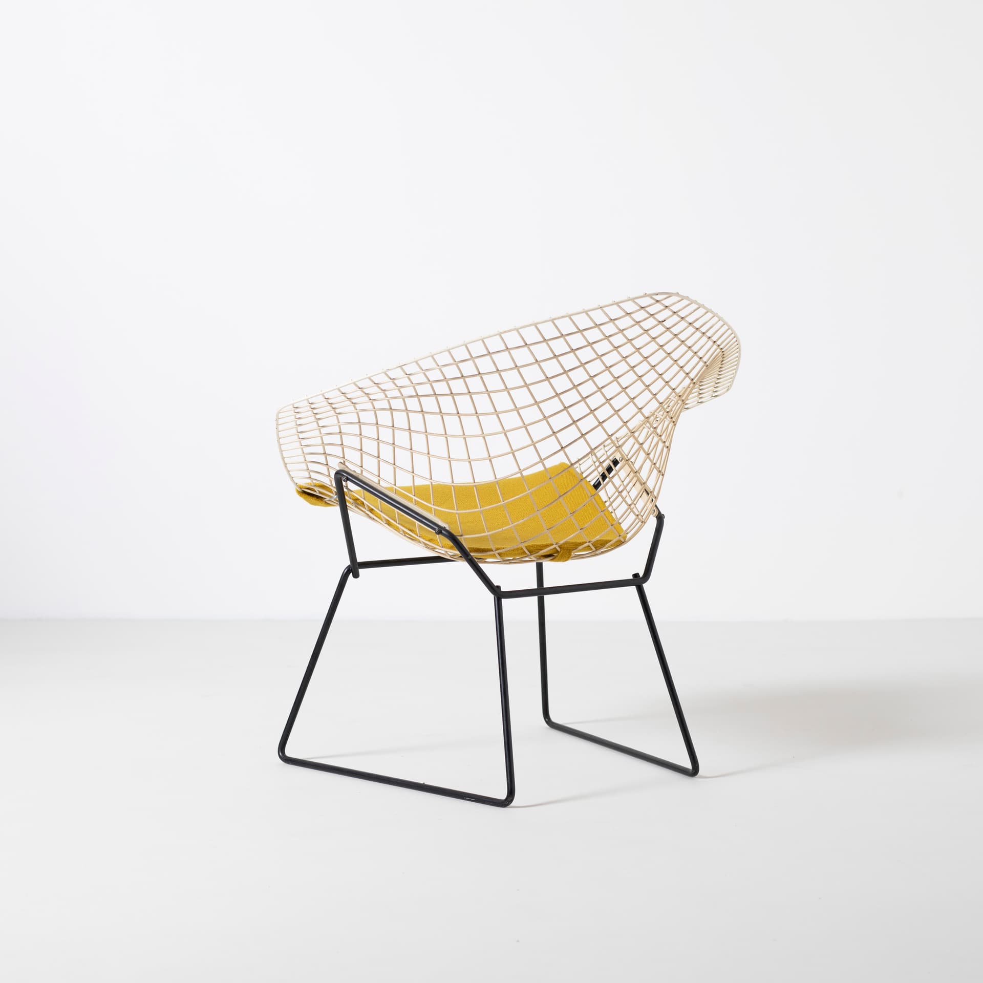 Armchair Diamond, yellow wool, white black steel, Knoll, USA, 1960s. - 96543