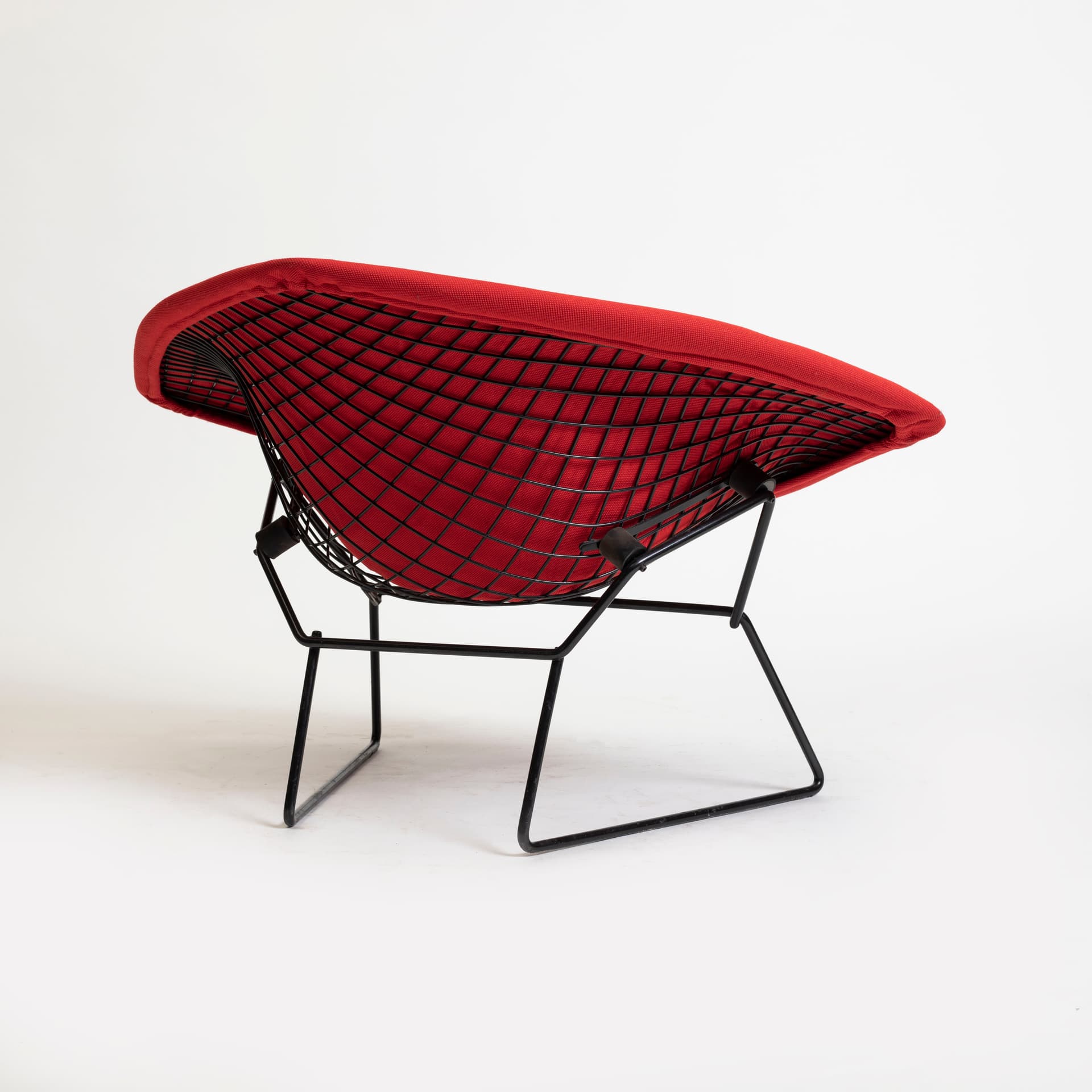 Armchair Large Diamond, red, by H. Bertoia, Knoll, USA, 1960s. - 96607